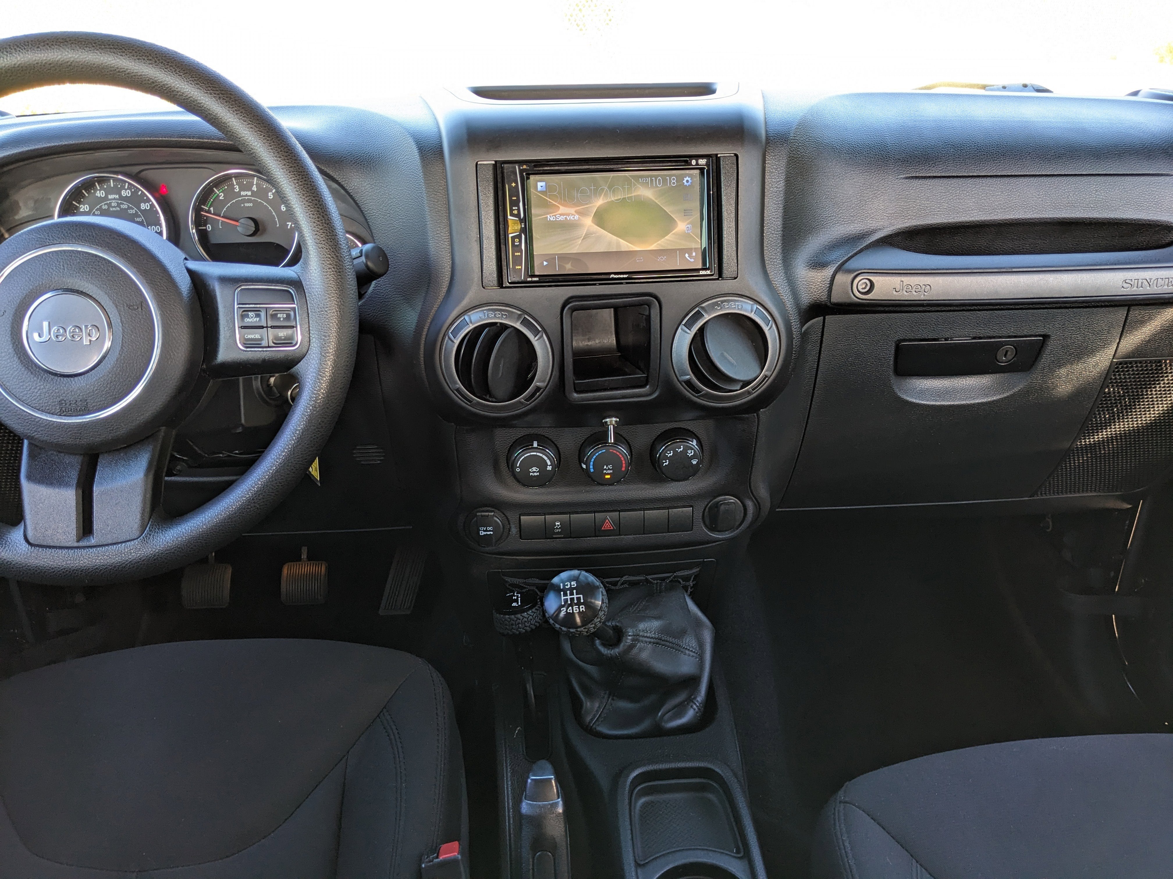 2015 Jeep Wrangler Sport