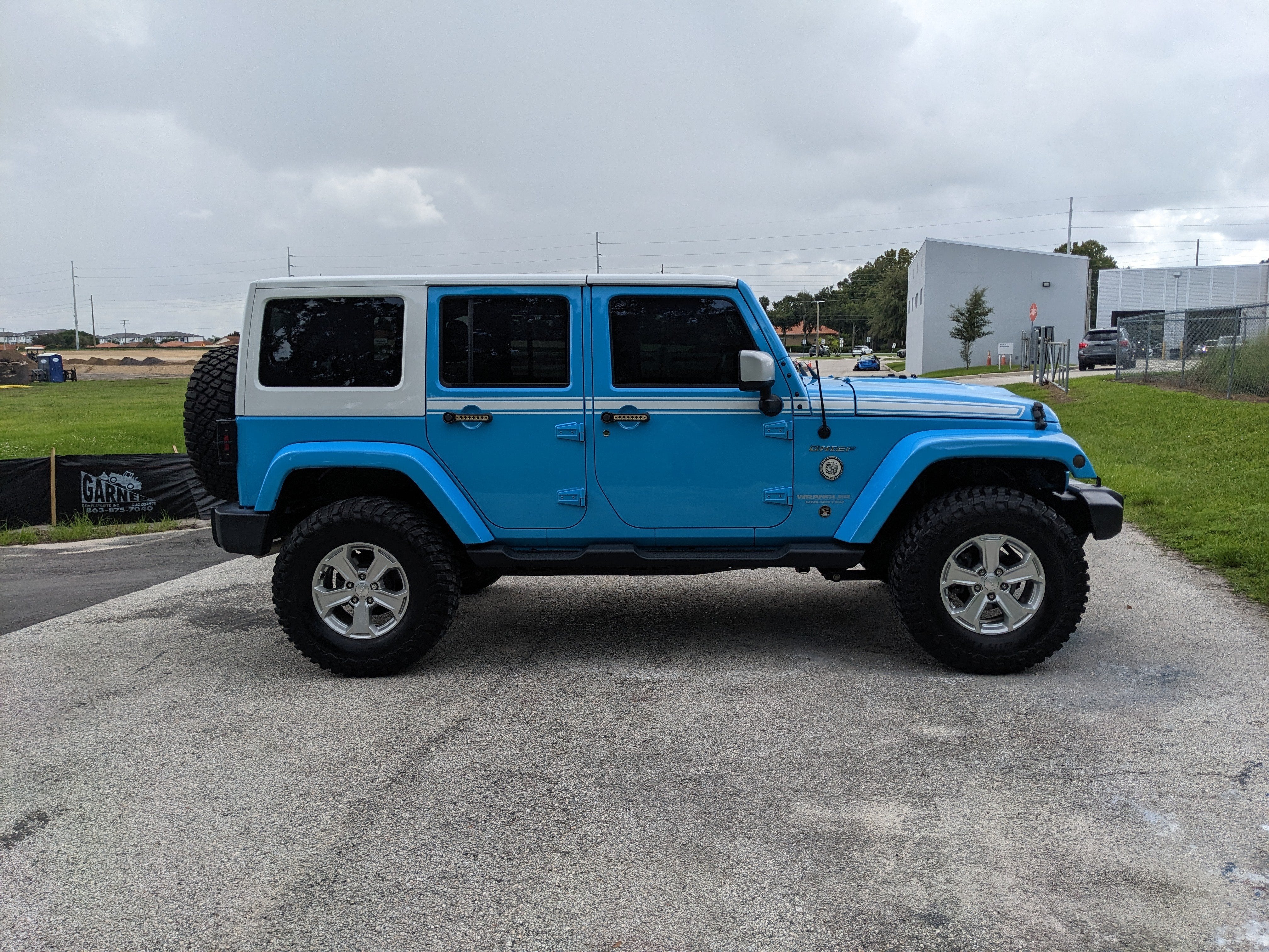 2017 Jeep Wrangler Unlimited Chief Edition