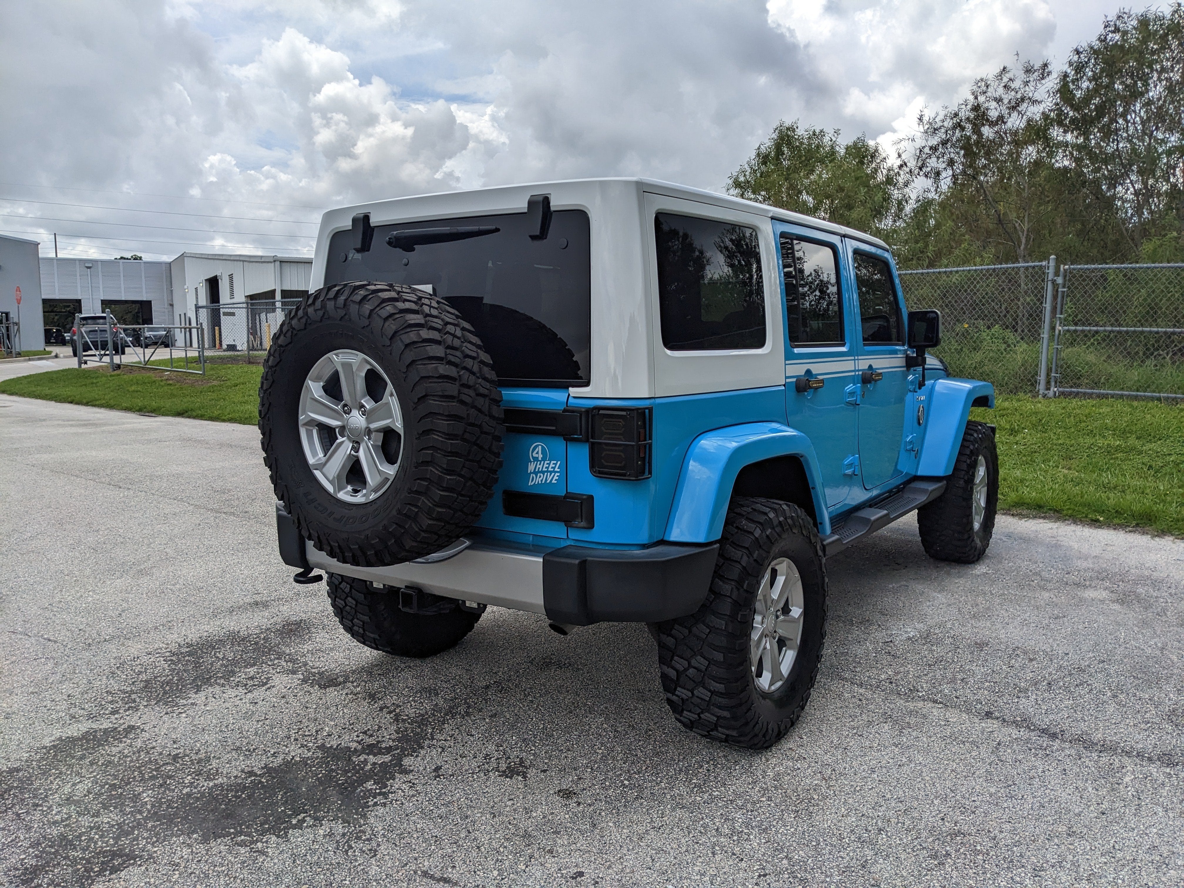2017 Jeep Wrangler Unlimited Chief Edition