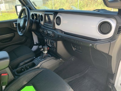 2021 Jeep Wrangler Islander