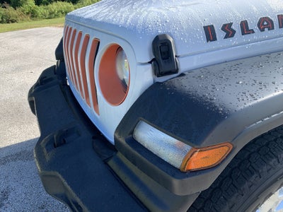 2021 Jeep Wrangler Islander