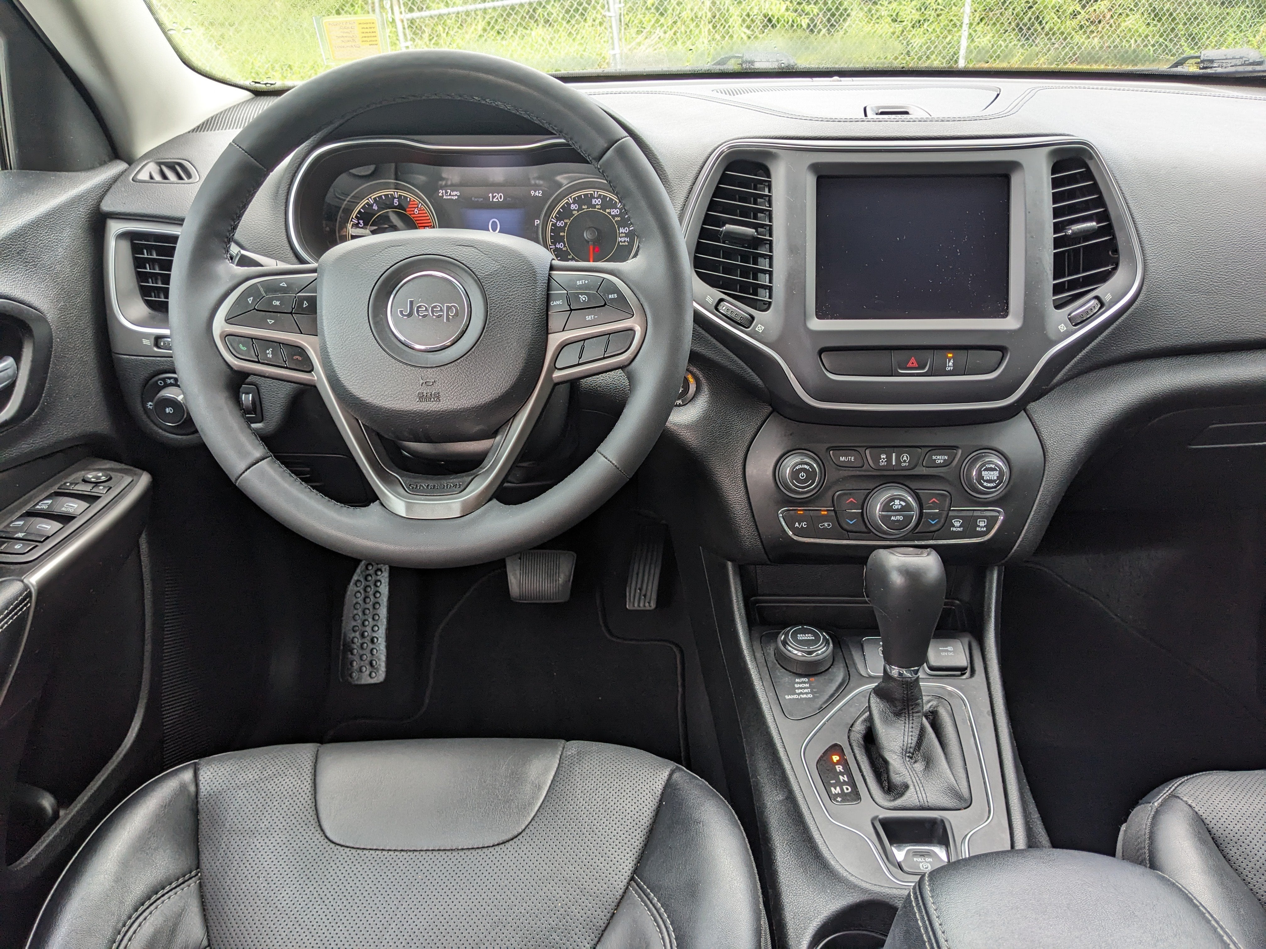 2022 Jeep Cherokee Latitude Lux