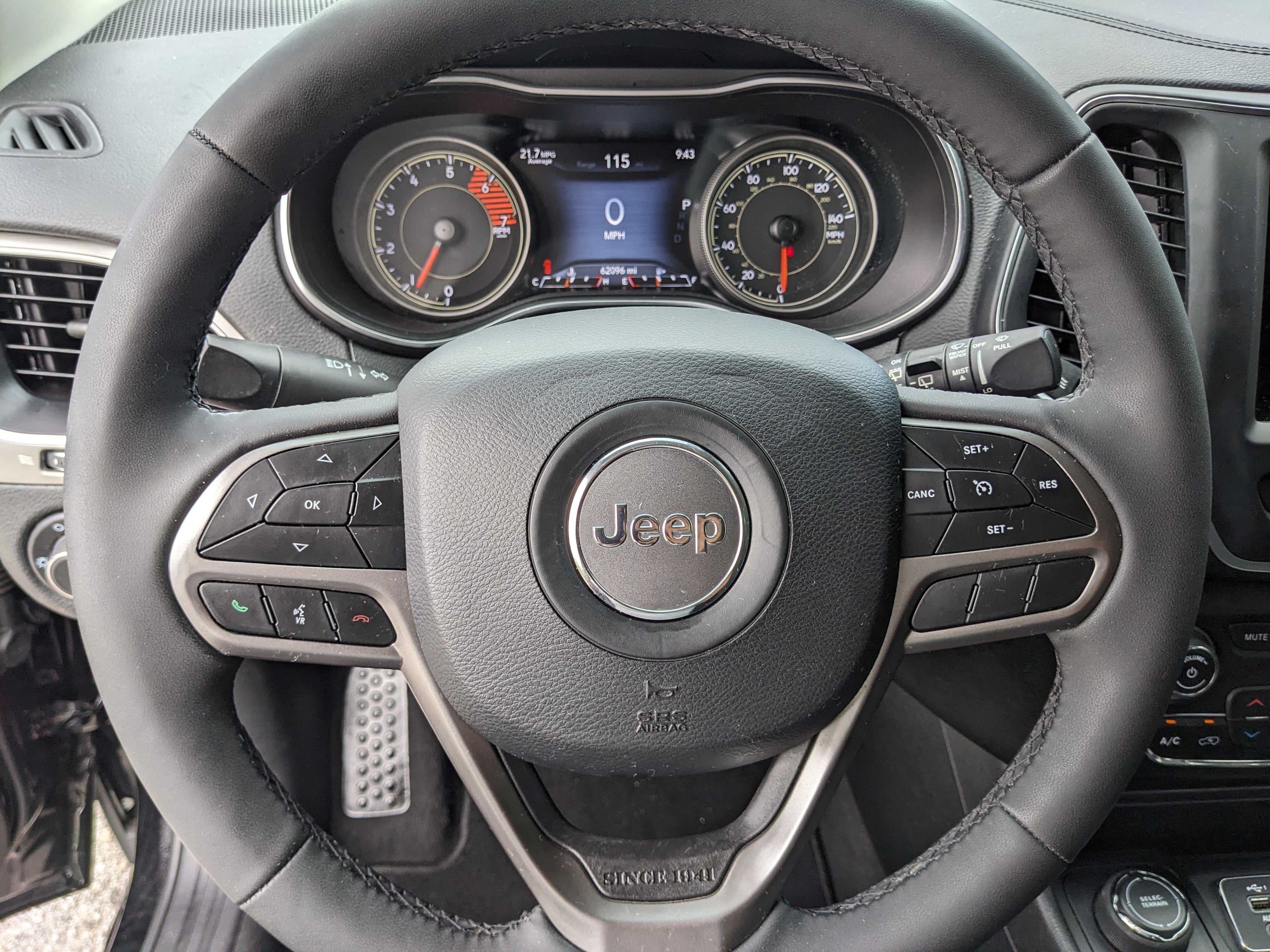 2022 Jeep Cherokee Latitude Lux