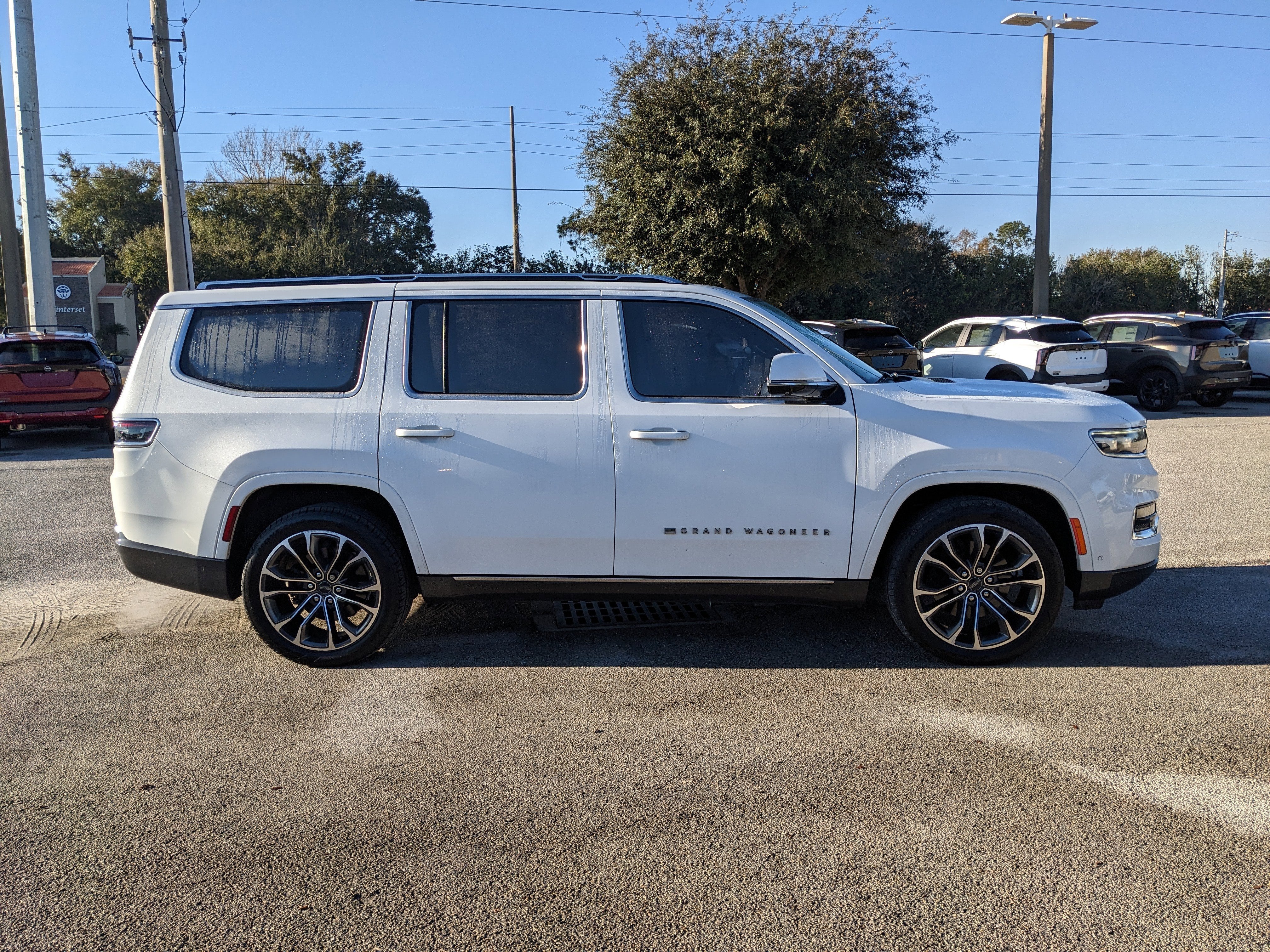 2022 Jeep Grand Wagoneer Series III