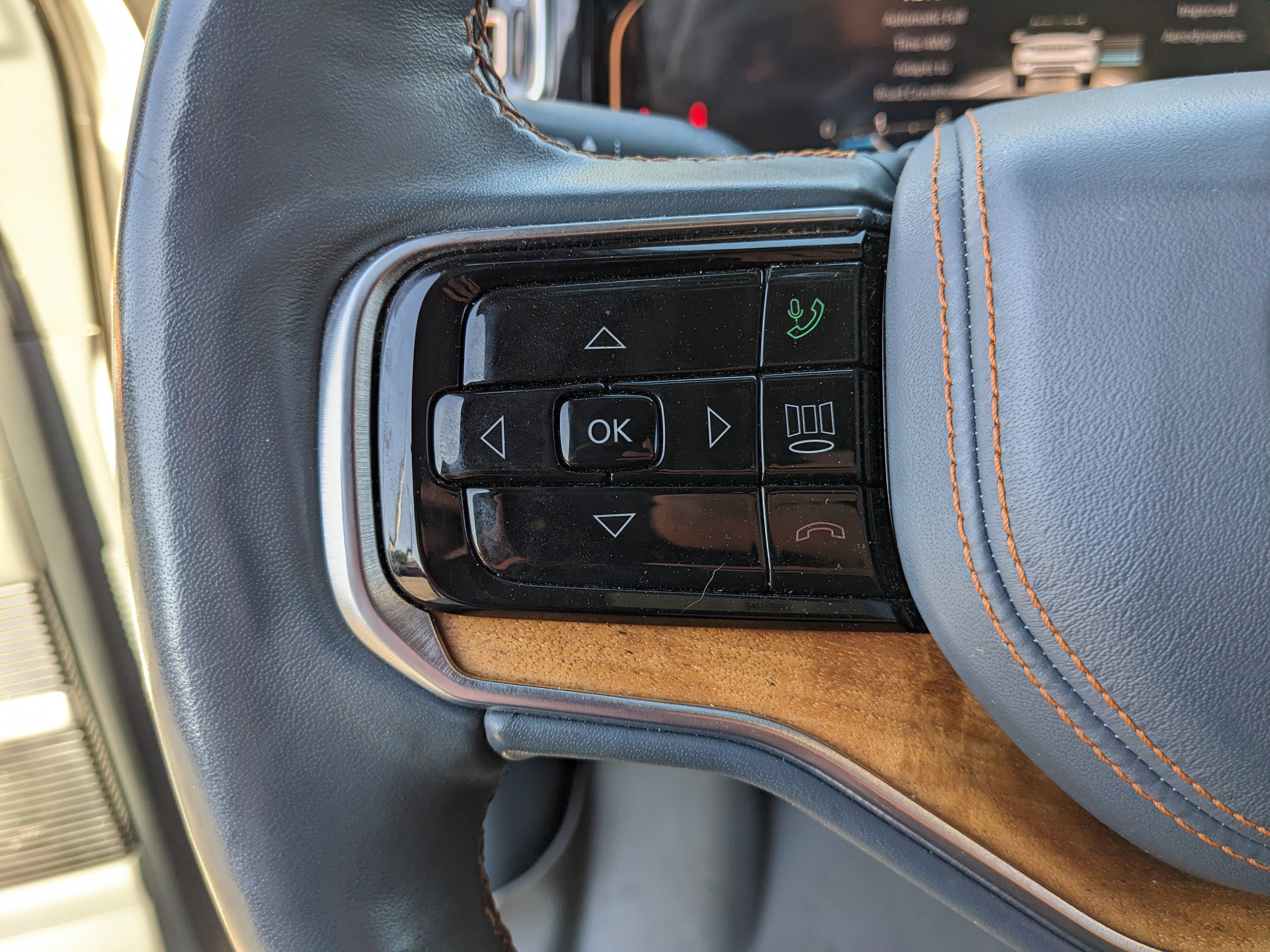 2022 Jeep Grand Wagoneer Series III