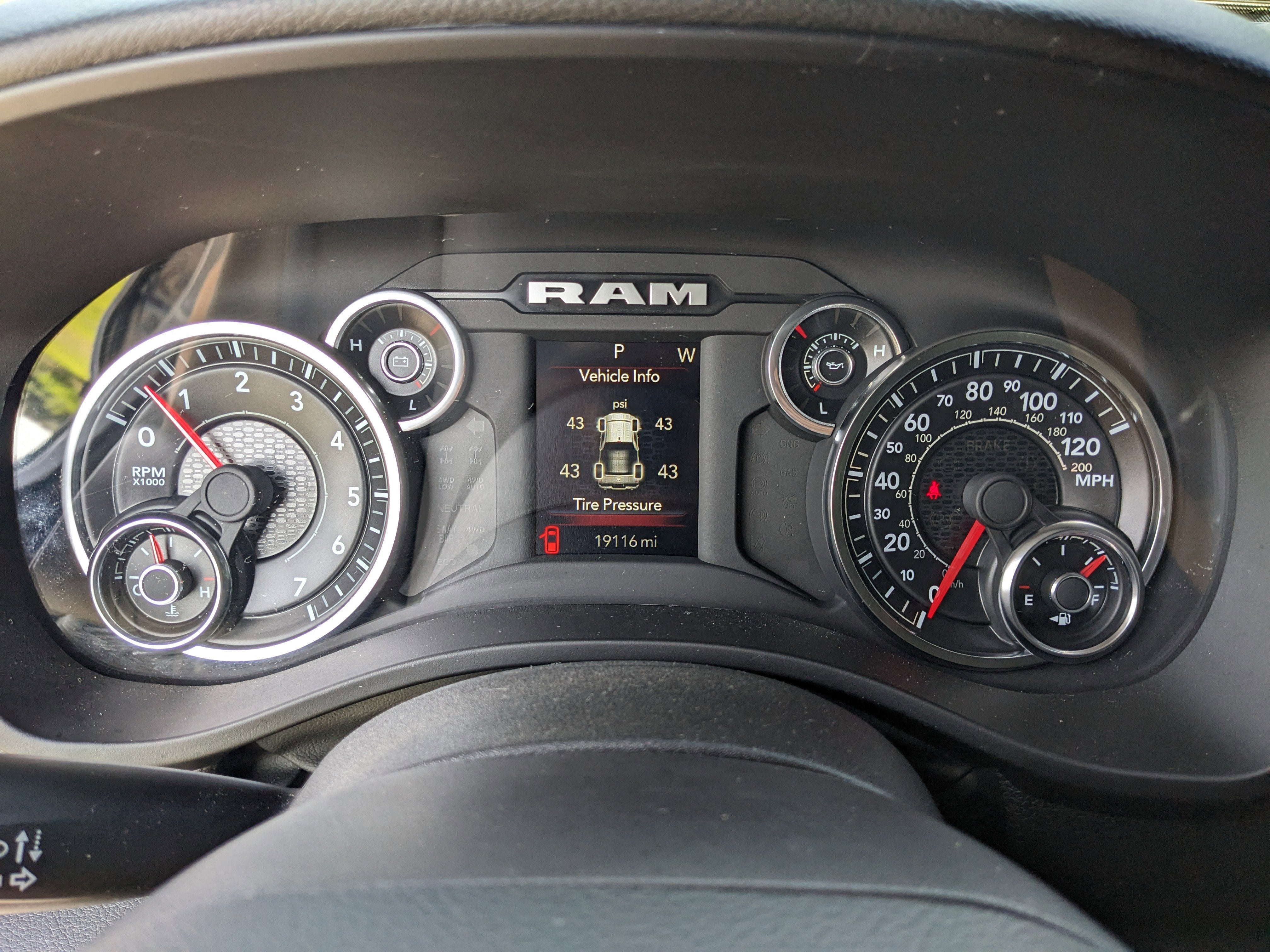 2025 RAM 1500 Big Horn