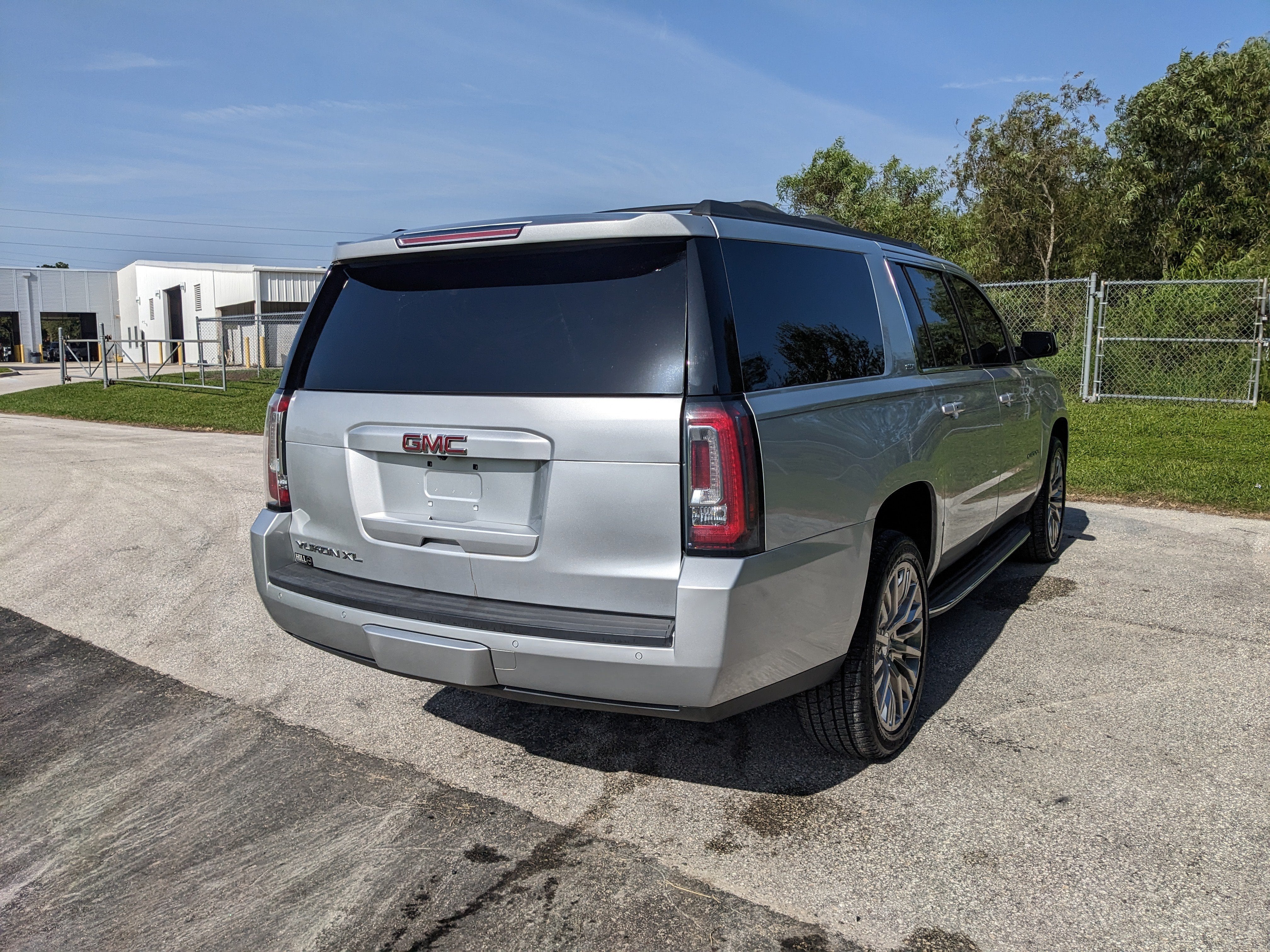 2019 GMC Yukon XL SLT