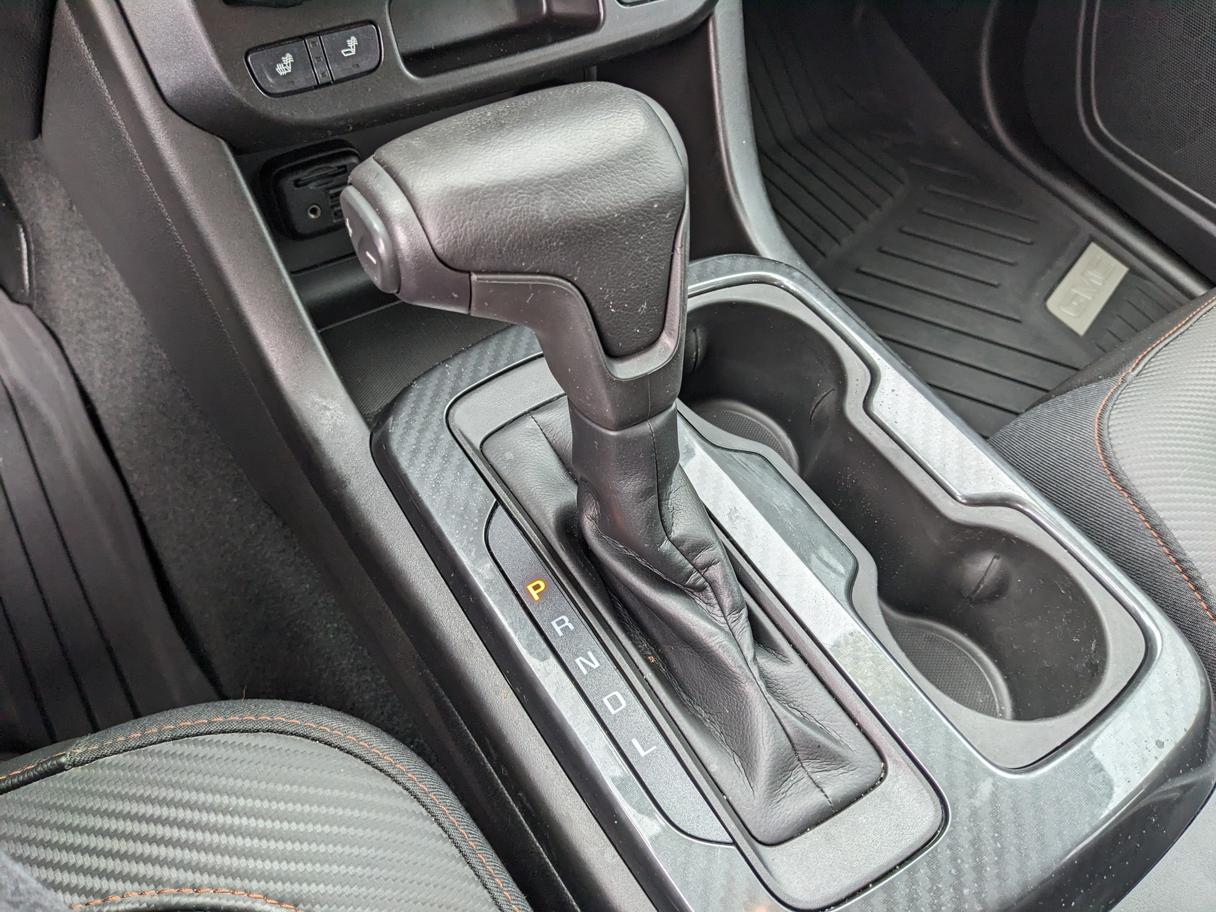 2021 GMC Canyon 4WD AT4 w/Leather