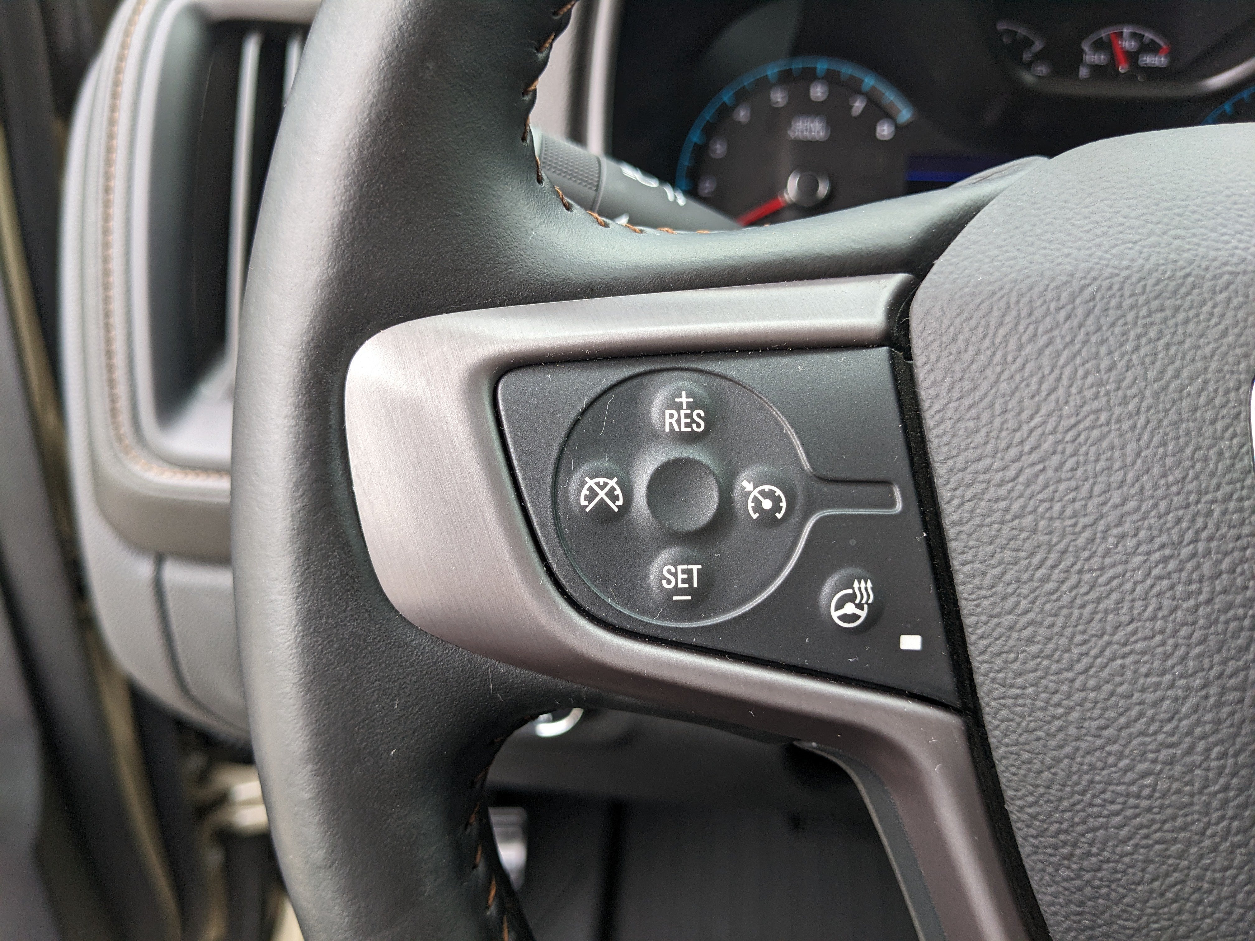2021 GMC Canyon 4WD AT4 w/Leather