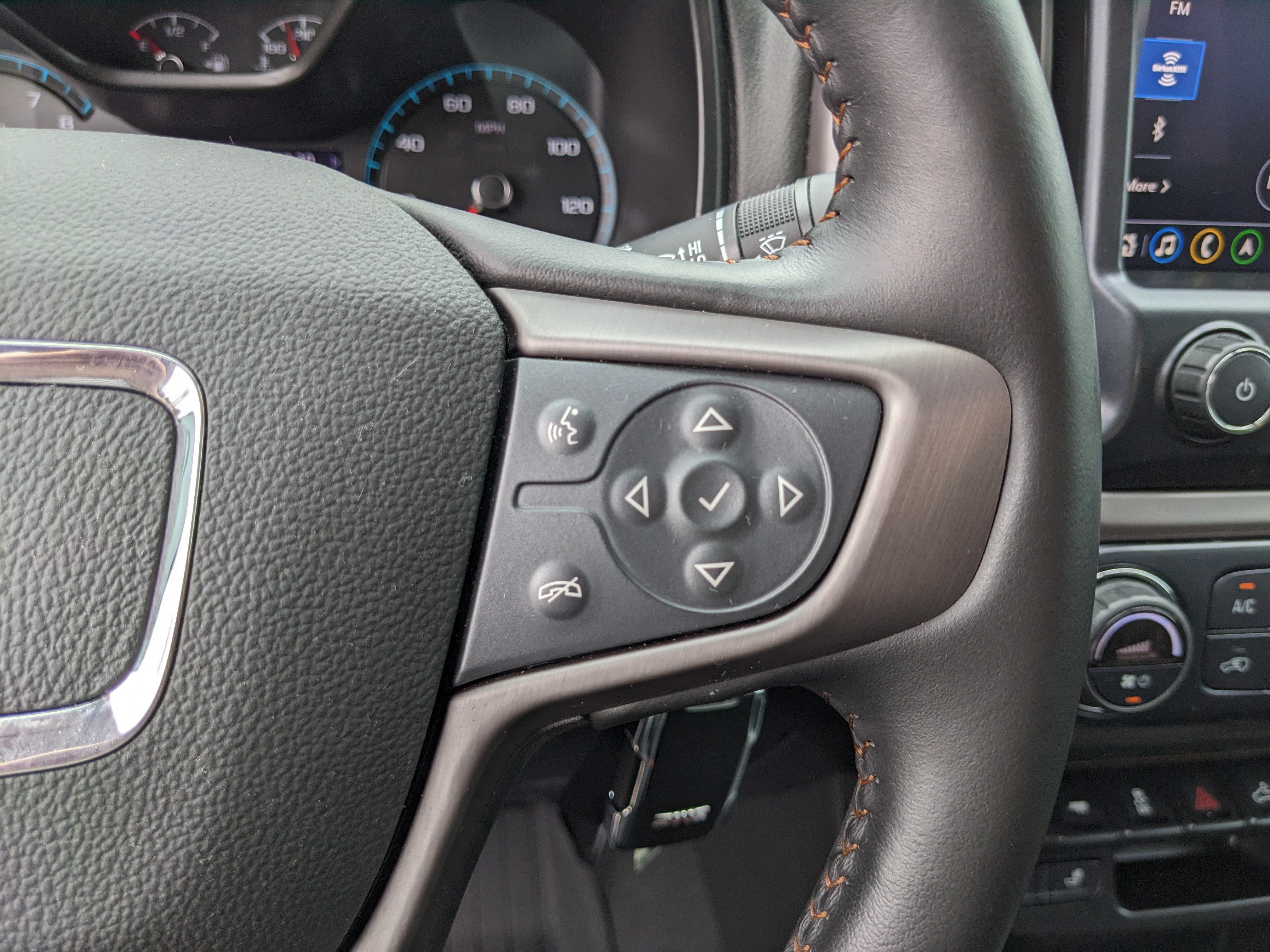2021 GMC Canyon 4WD AT4 w/Leather