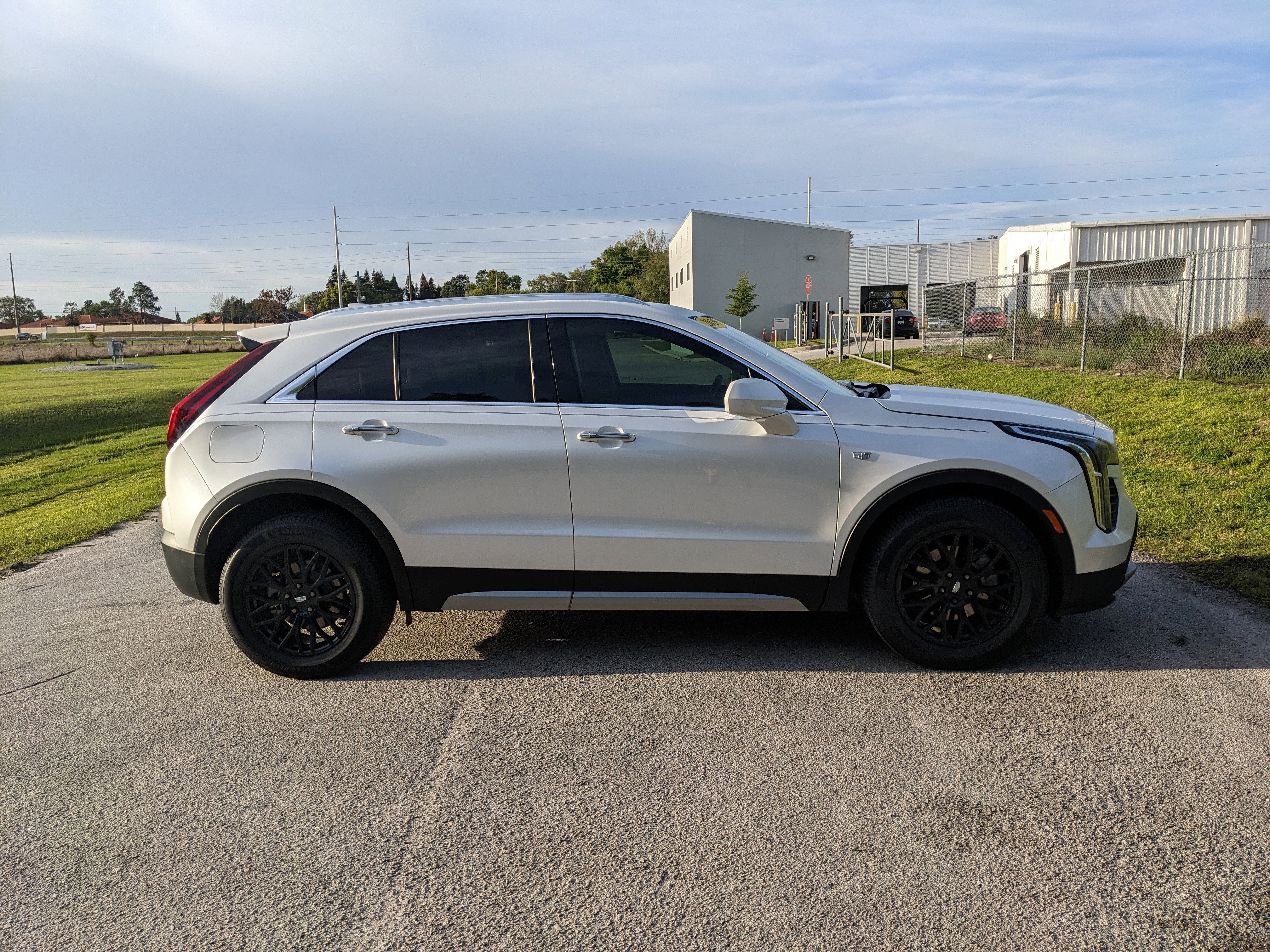 2020 Cadillac XT4 FWD Premium Luxury