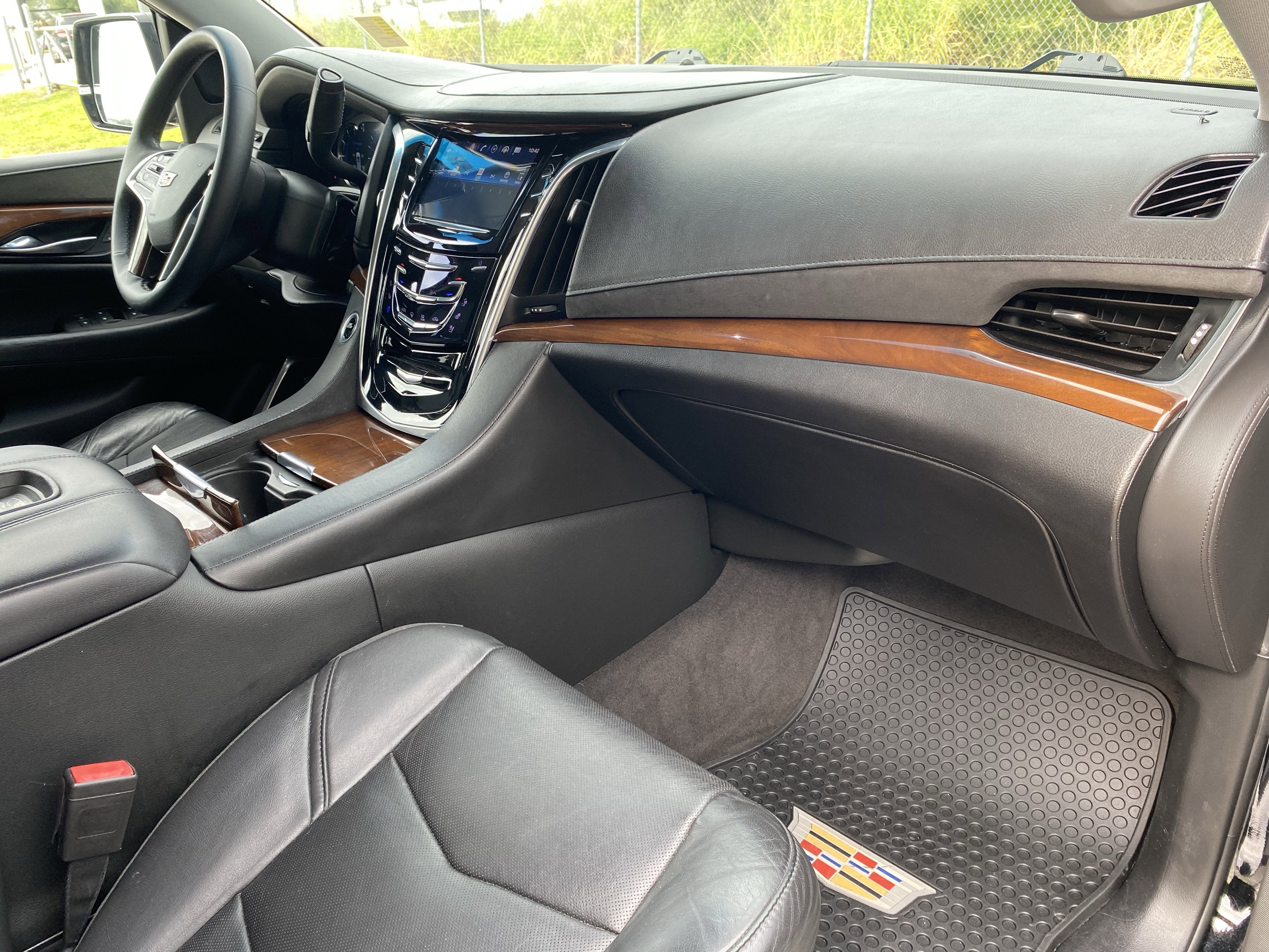 2020 Cadillac Escalade Premium Luxury