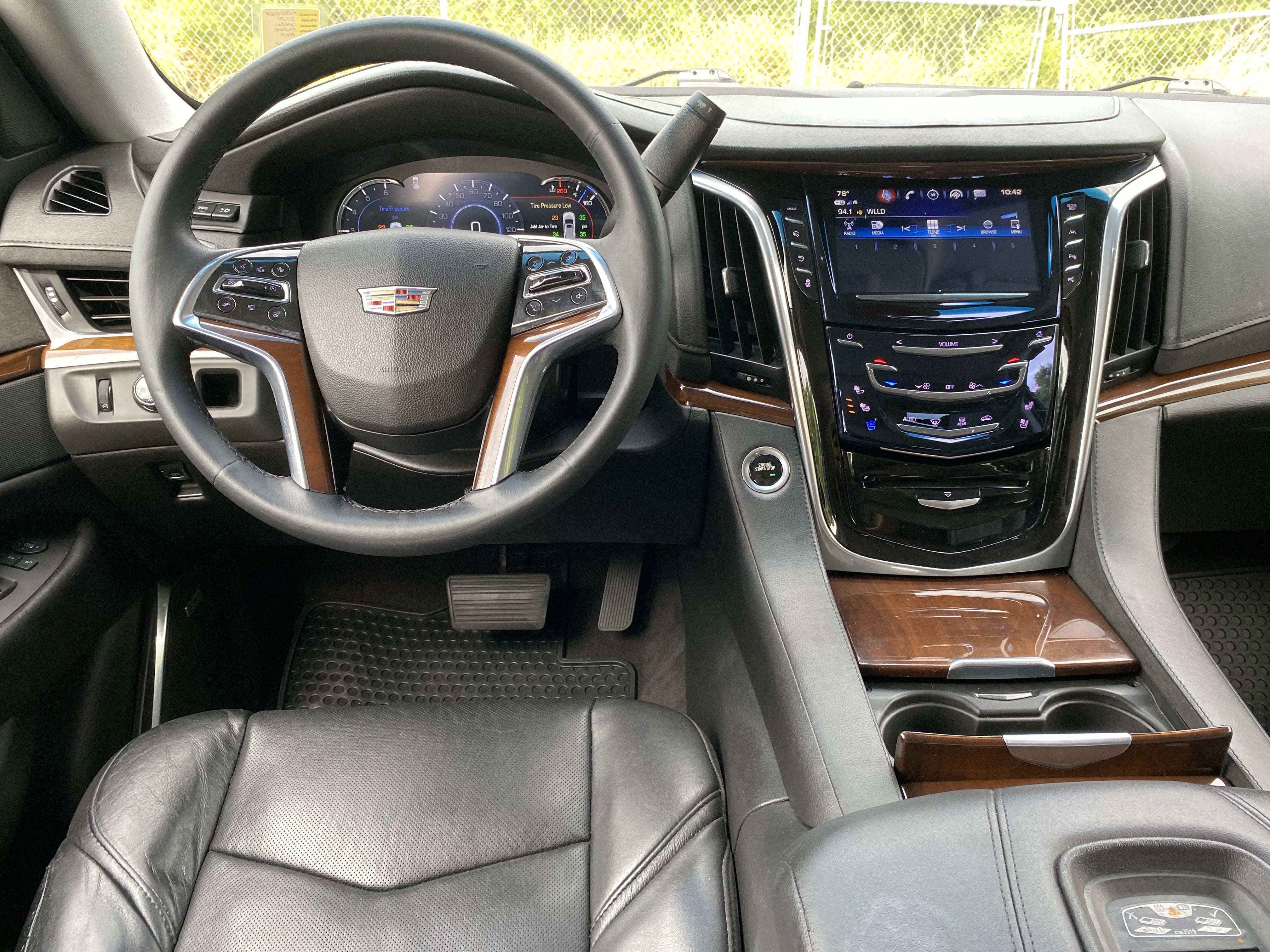 2020 Cadillac Escalade Premium Luxury