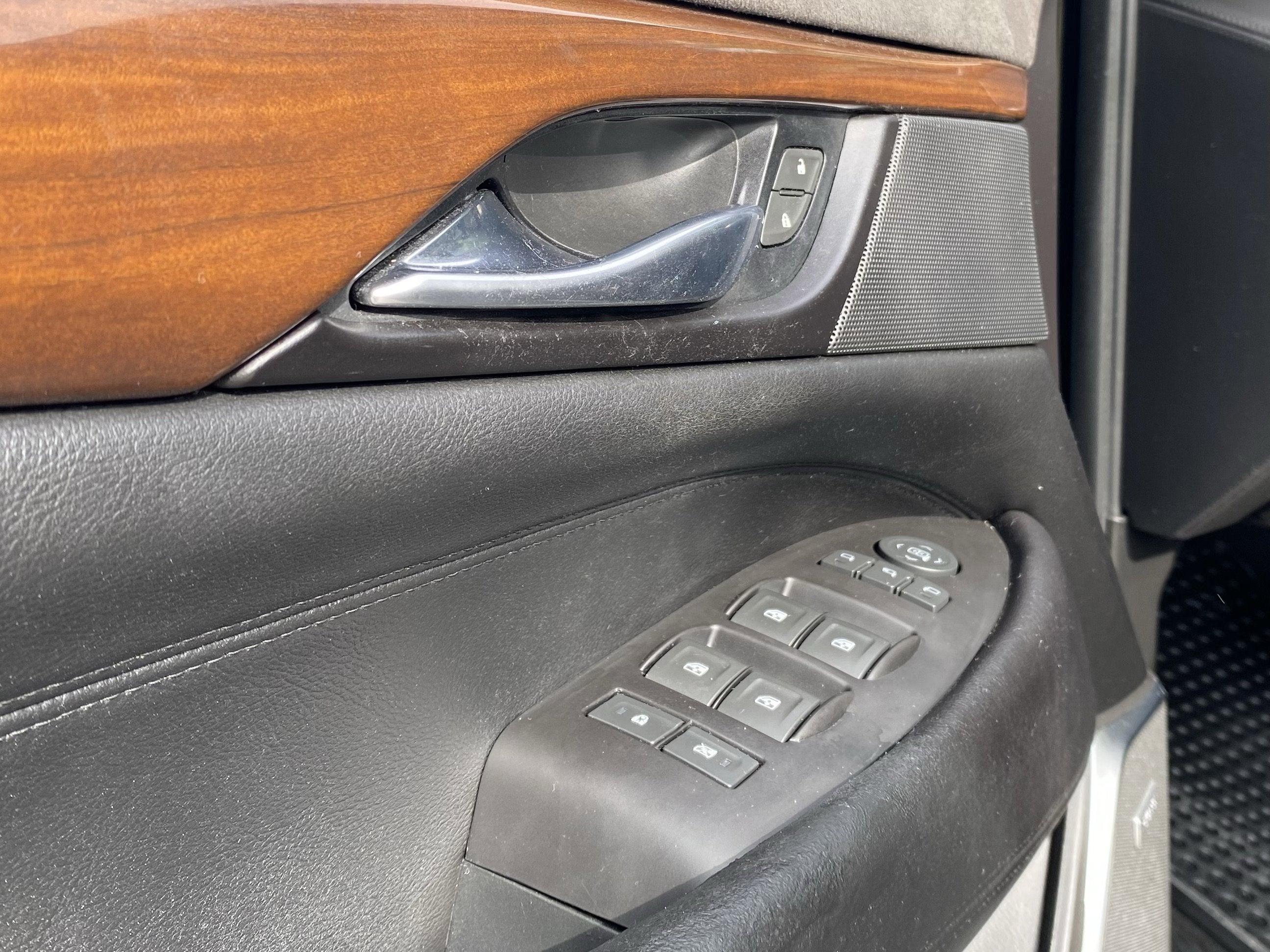 2020 Cadillac Escalade Premium Luxury