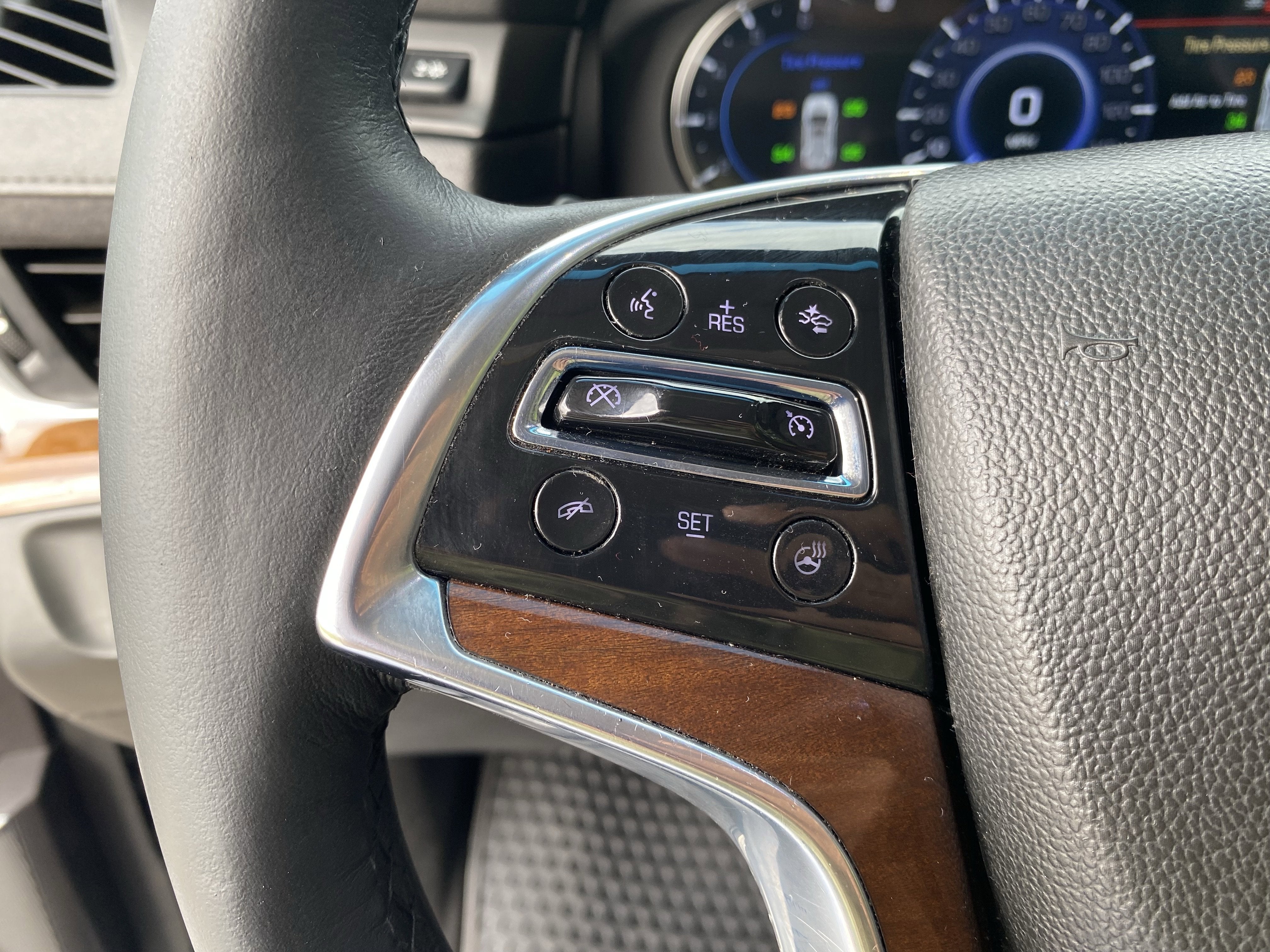 2020 Cadillac Escalade Premium Luxury