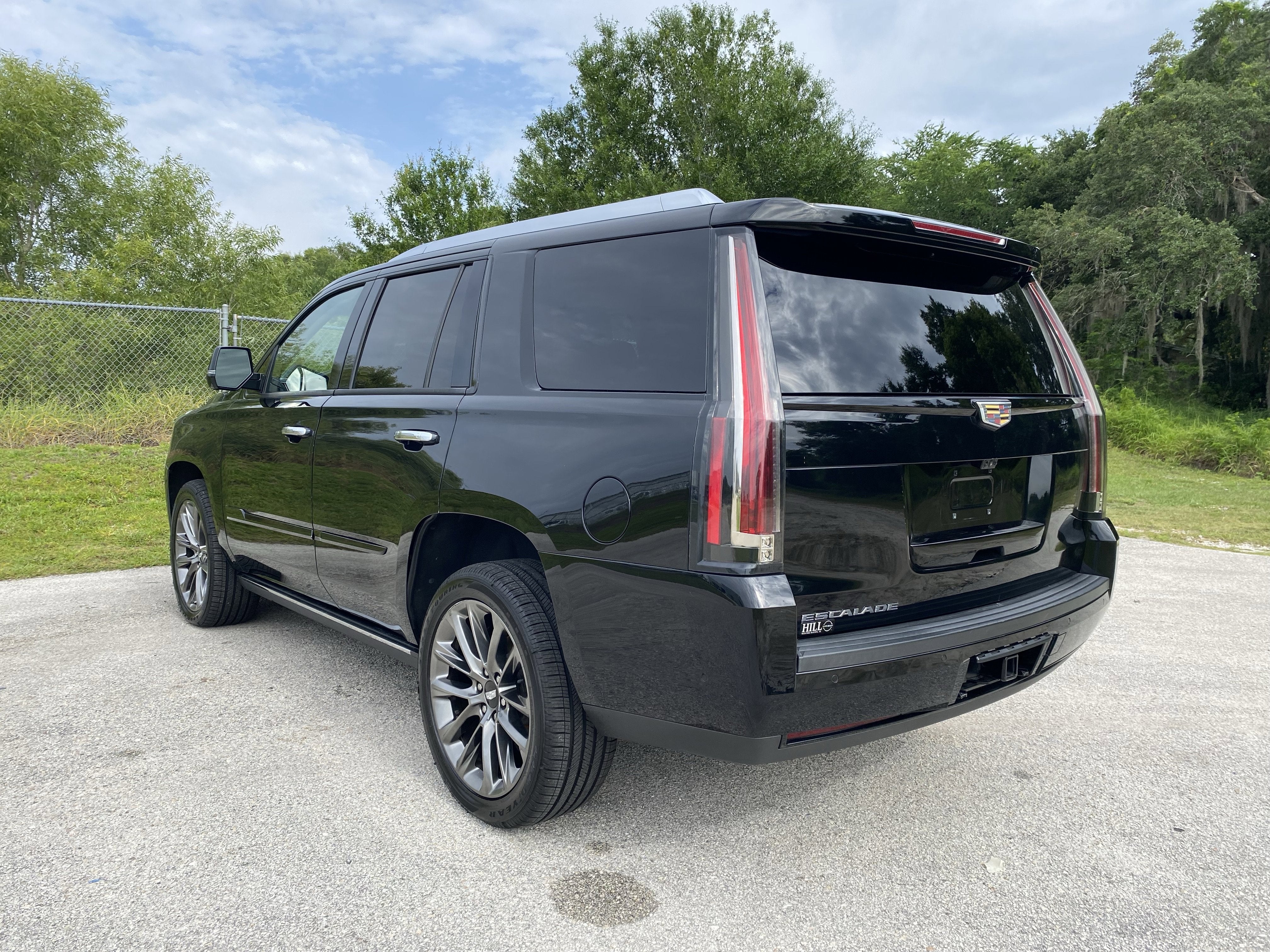2020 Cadillac Escalade Premium Luxury