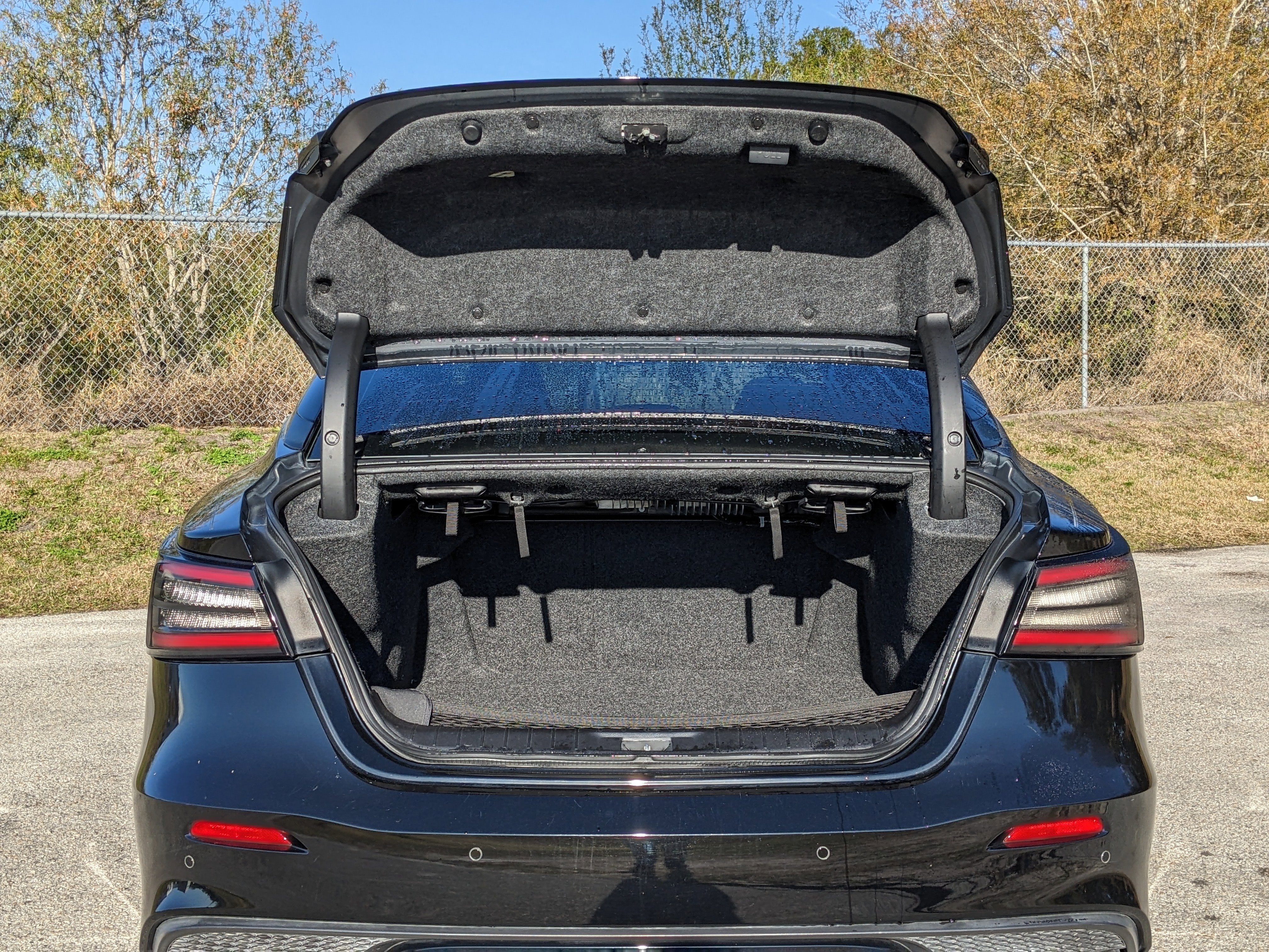 2019 Nissan Maxima SR