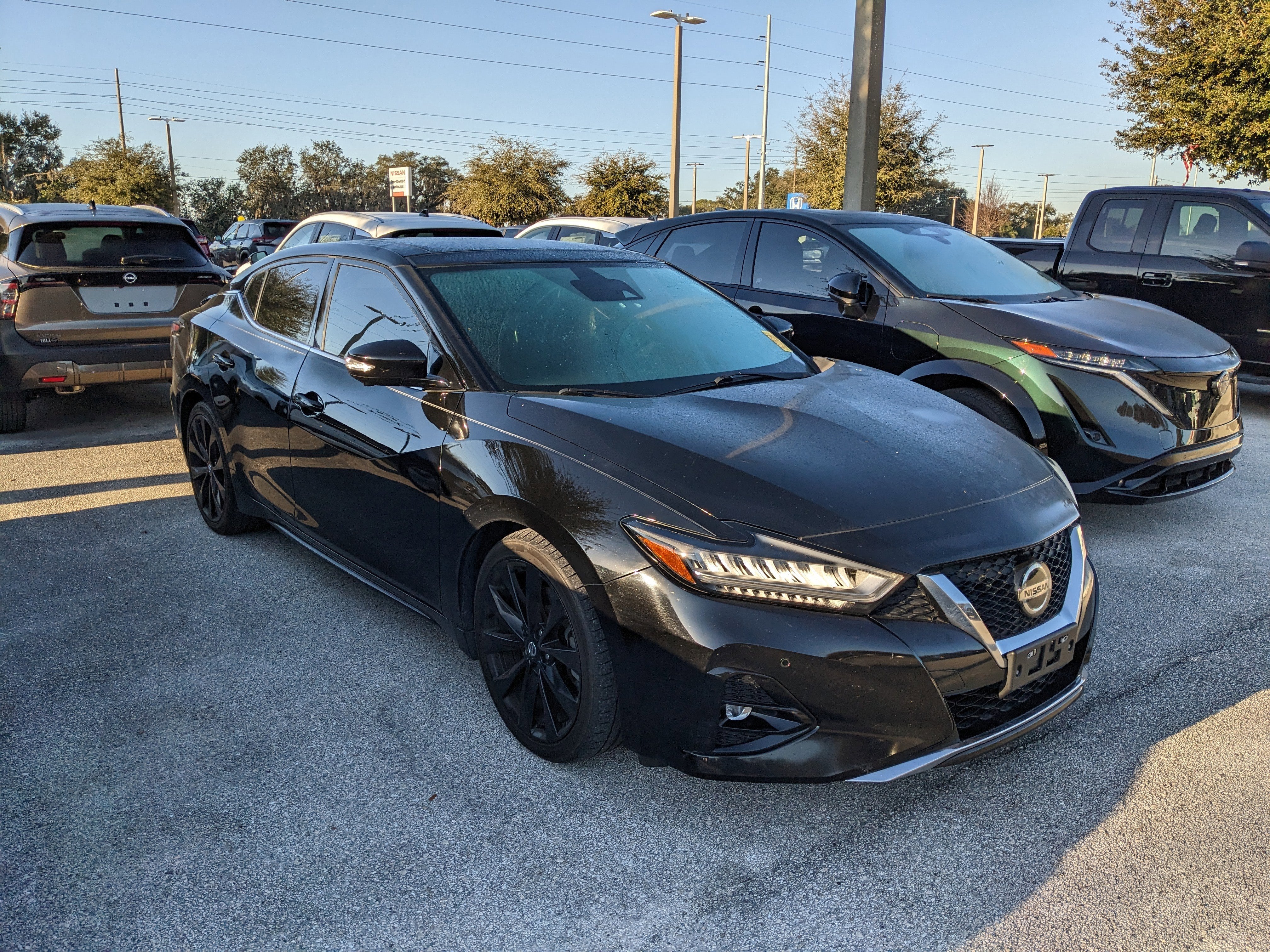 2019 Nissan Maxima SR