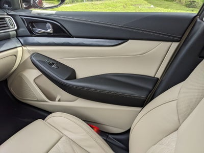 2023 Nissan Maxima Platinum