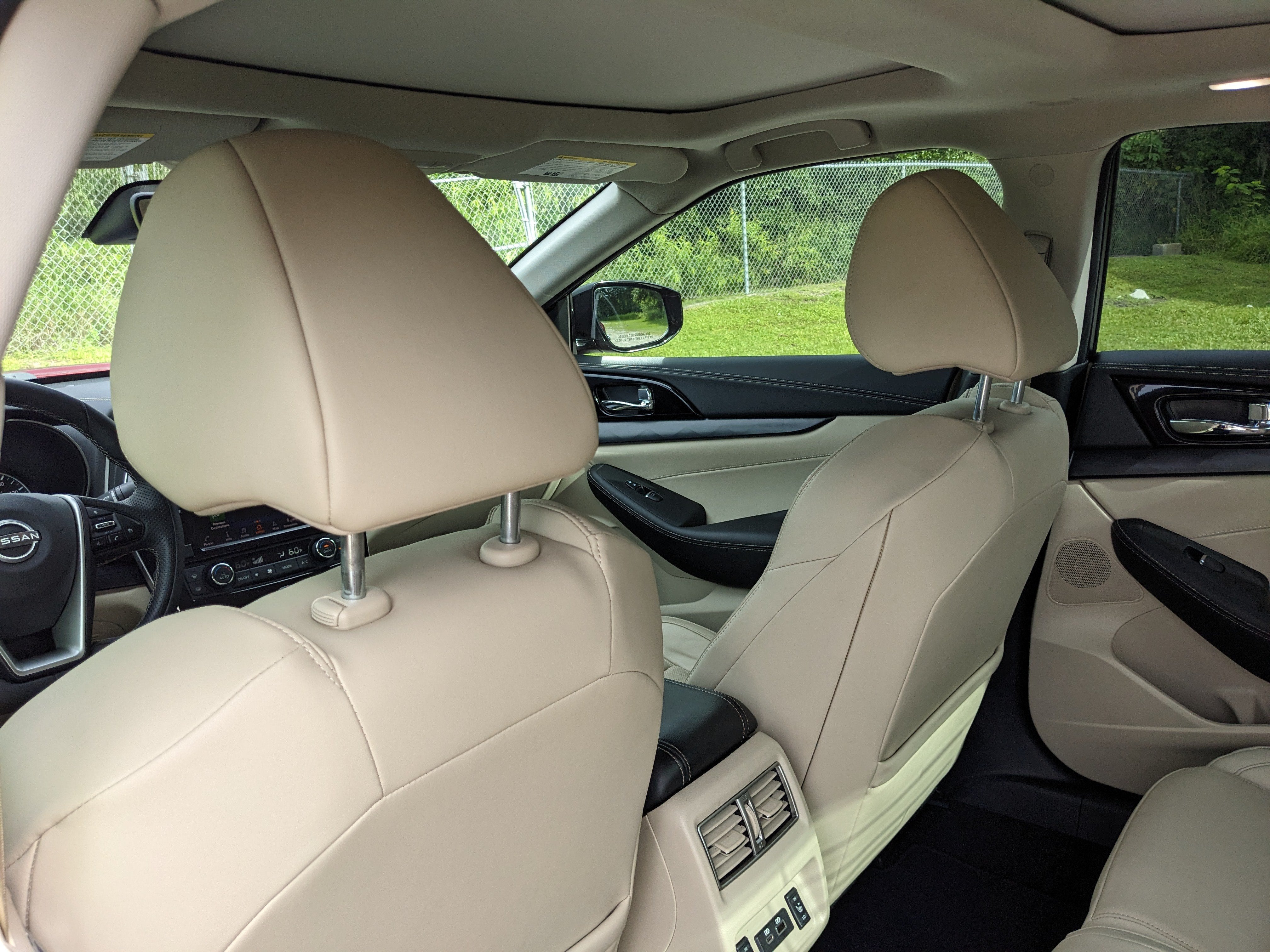 2023 Nissan Maxima Platinum