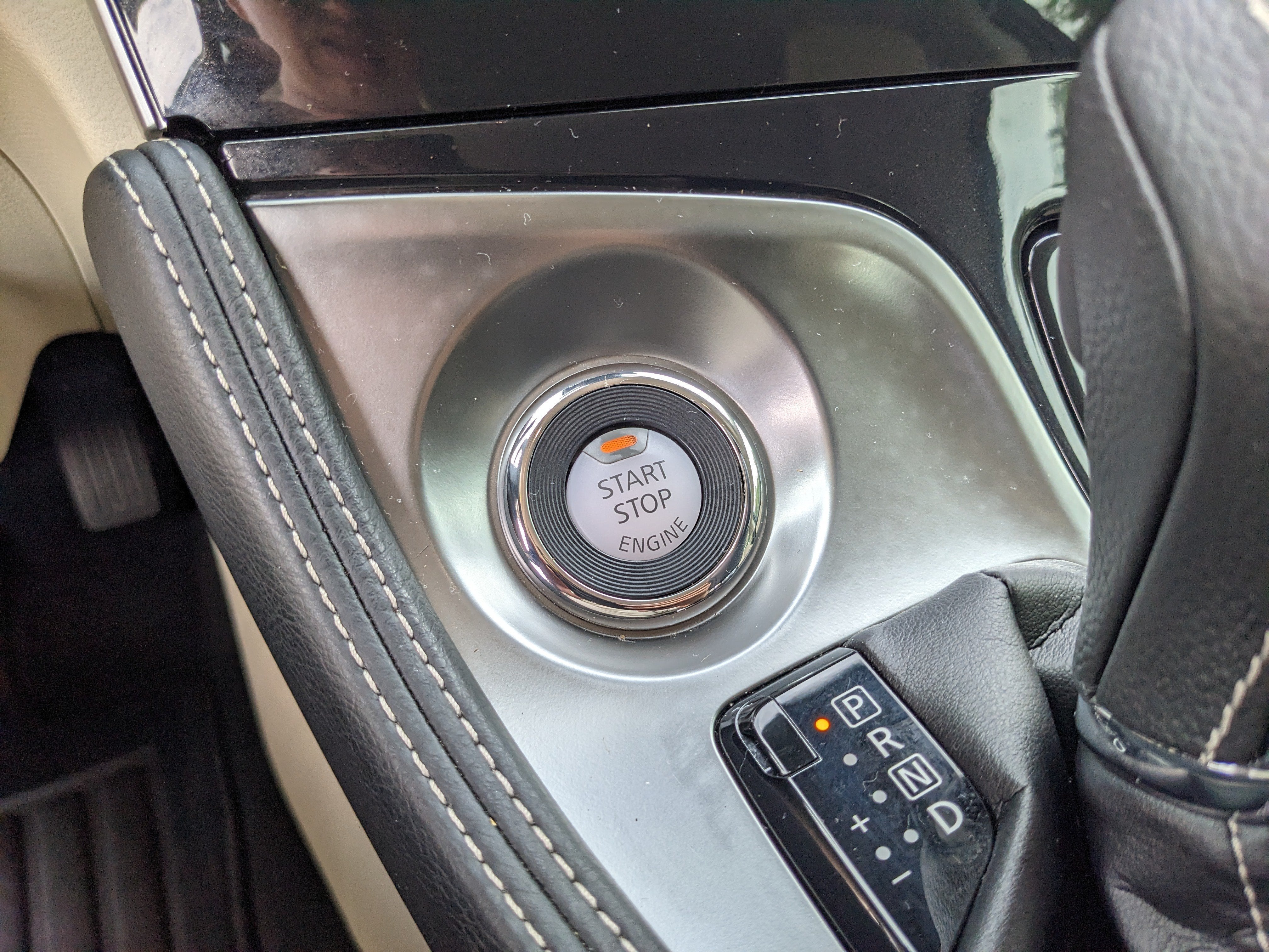2023 Nissan Maxima Platinum