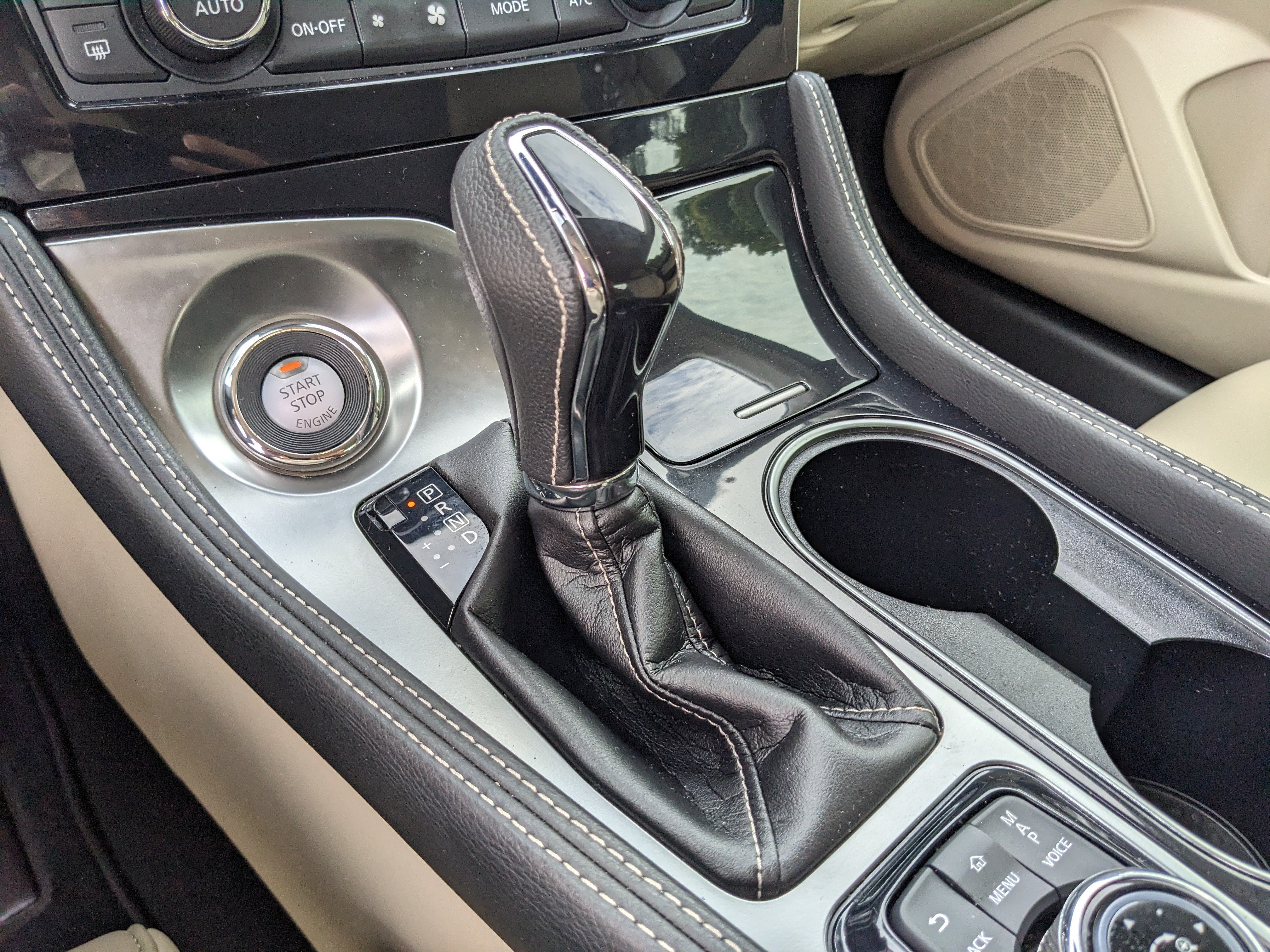 2023 Nissan Maxima Platinum
