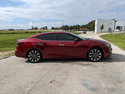 2023 Nissan Maxima Platinum