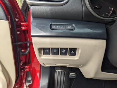 2023 Nissan Maxima Platinum
