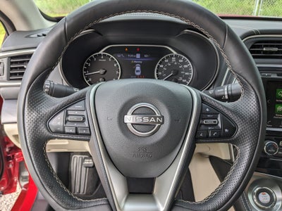 2023 Nissan Maxima Platinum