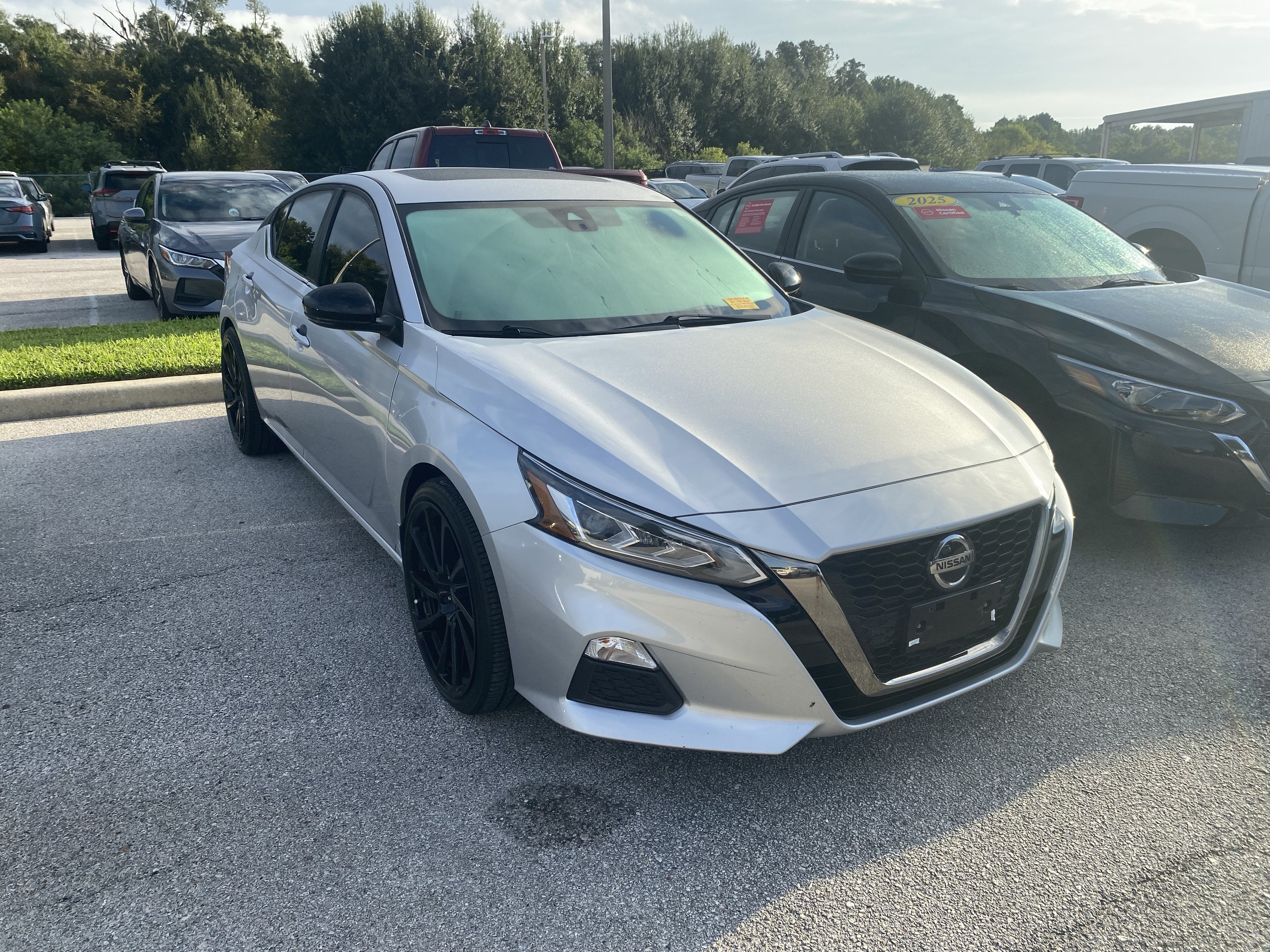 2020 Nissan Altima 2.5 SR