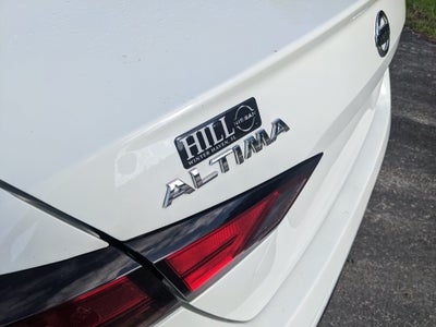 2022 Nissan Altima 2.5 SR
