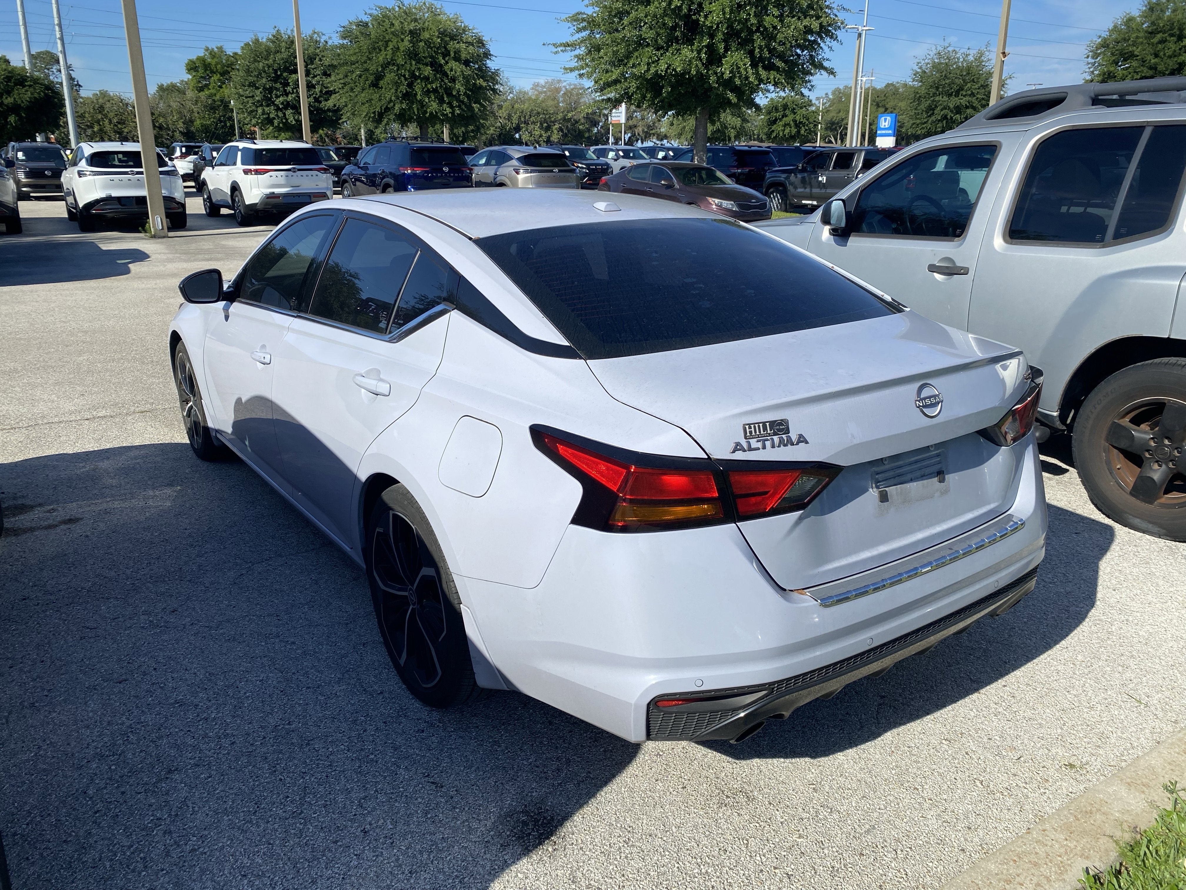 2023 Nissan Altima 2.5 SR