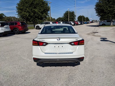 2021 Nissan Altima 2.5 SR