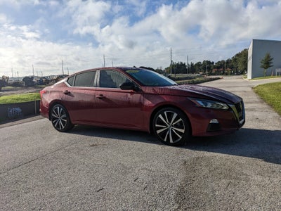 2022 Nissan Altima 2.5 SR