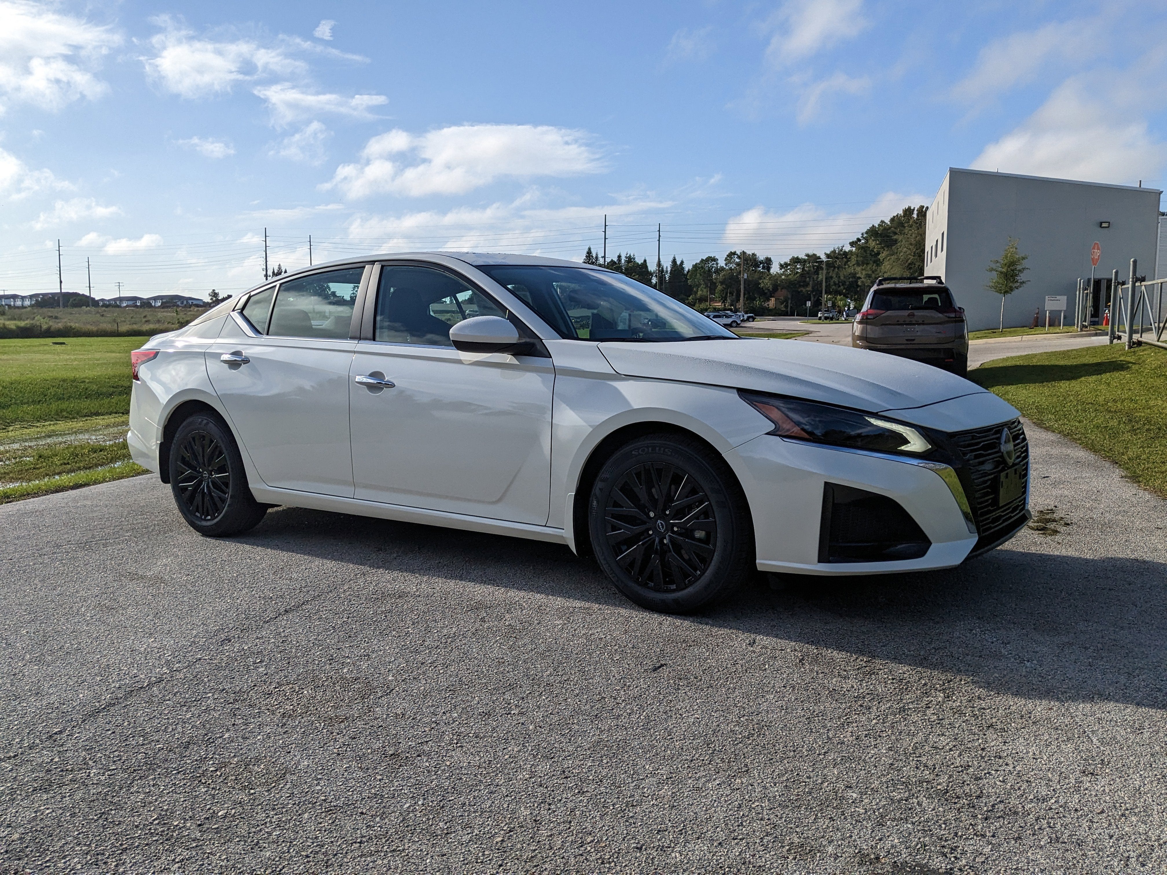 2025 Nissan Altima SV