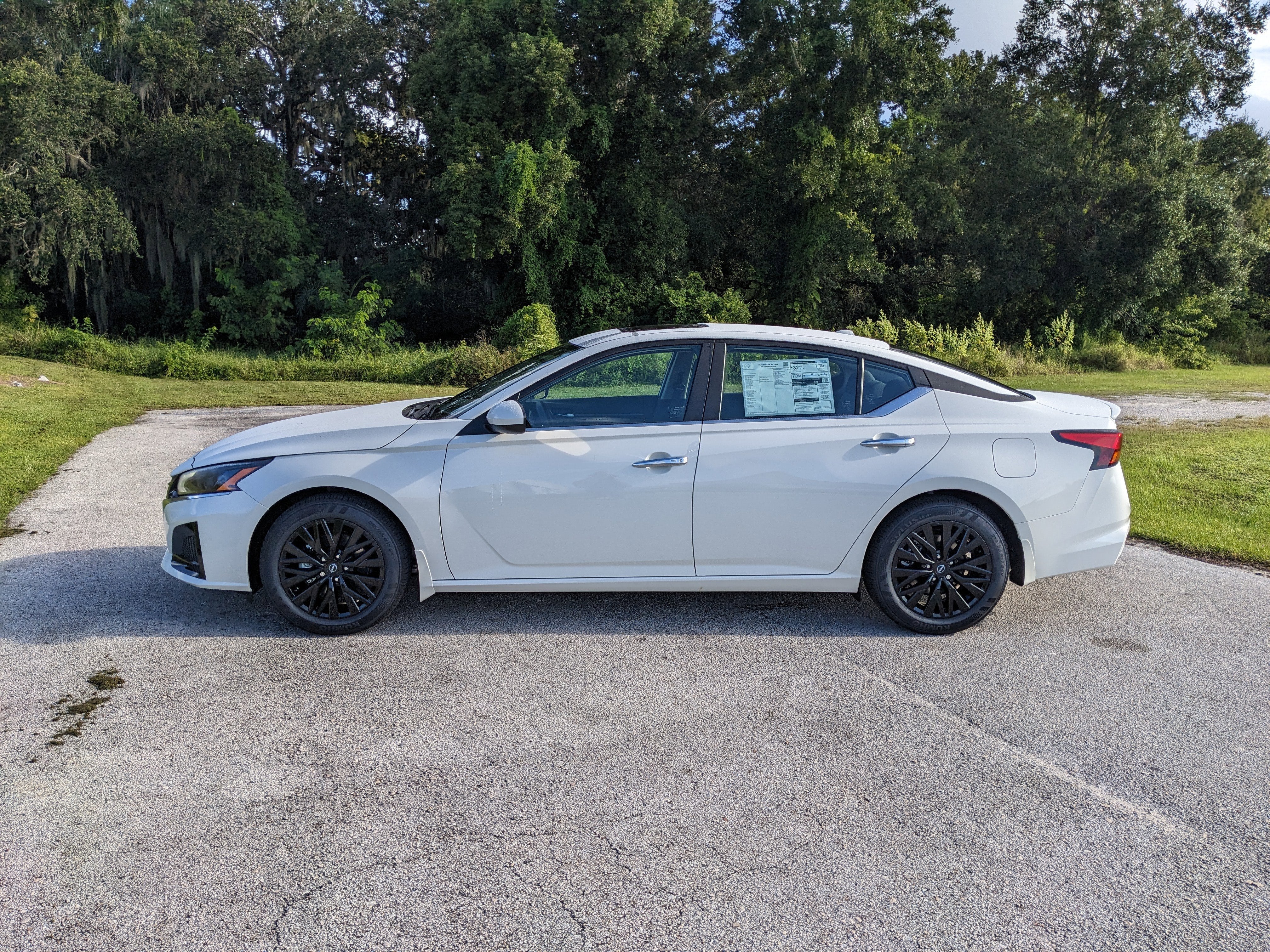 2025 Nissan Altima SV