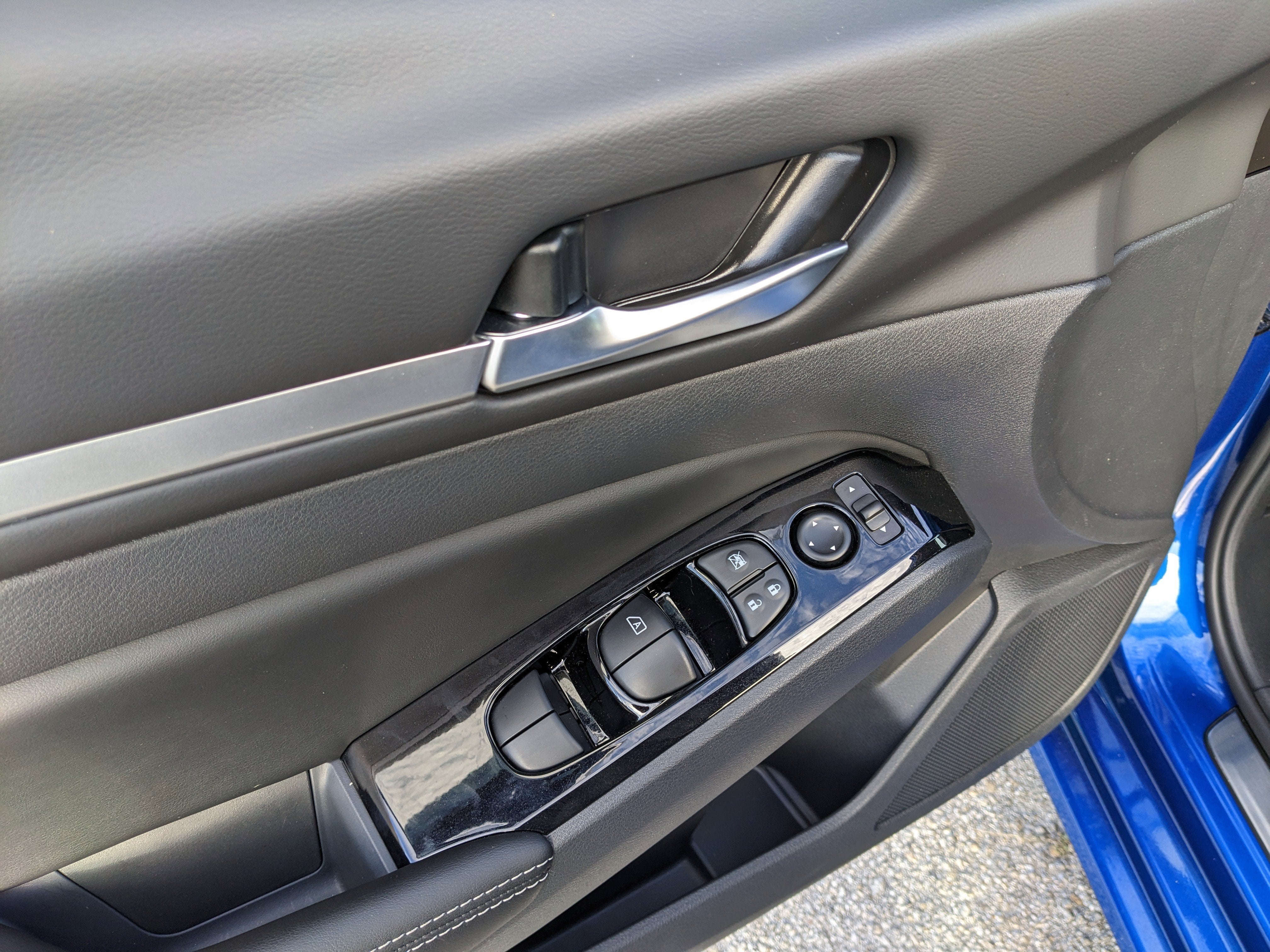 2025 Nissan Altima SL