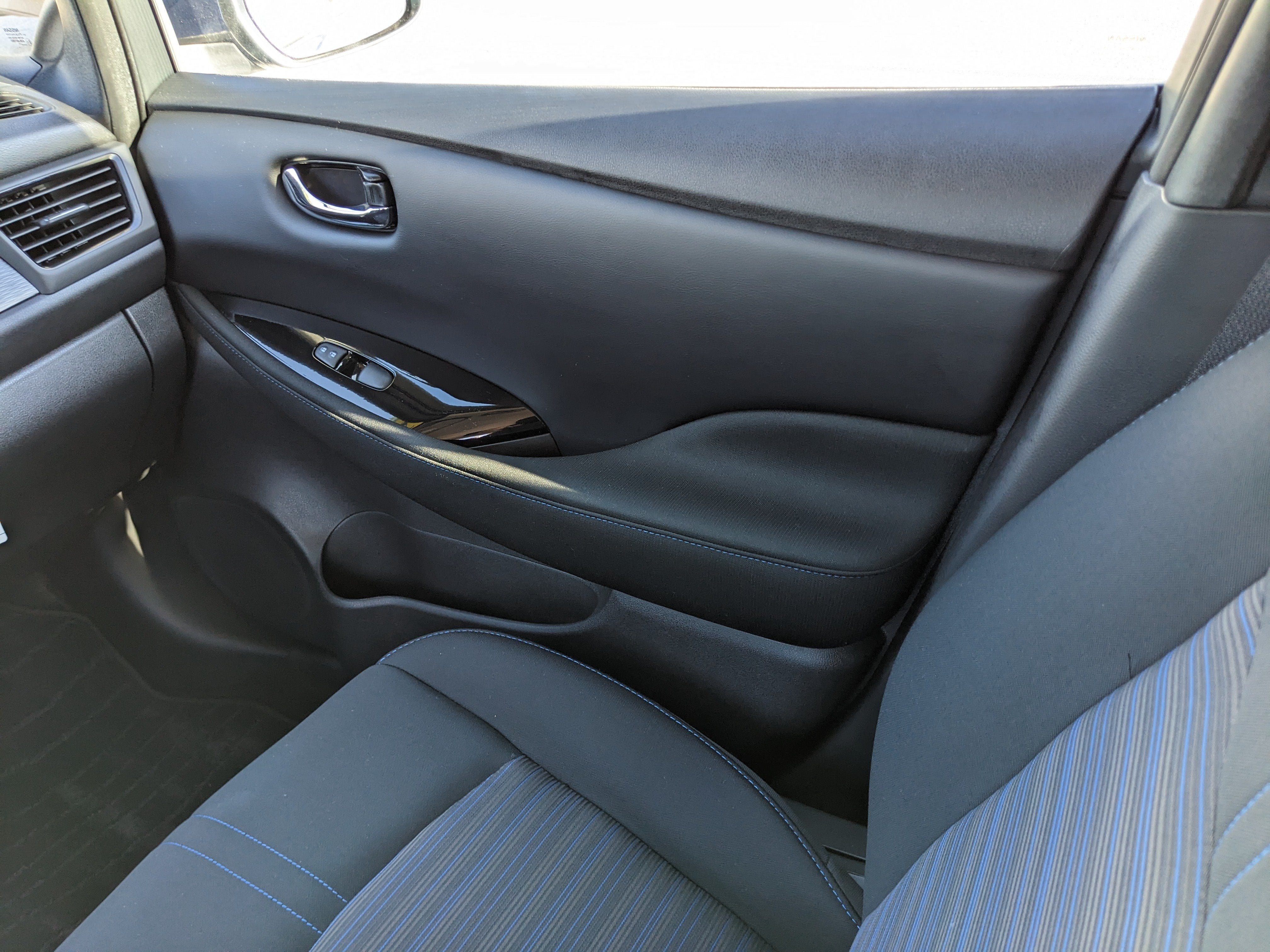 2024 Nissan LEAF SV PLUS