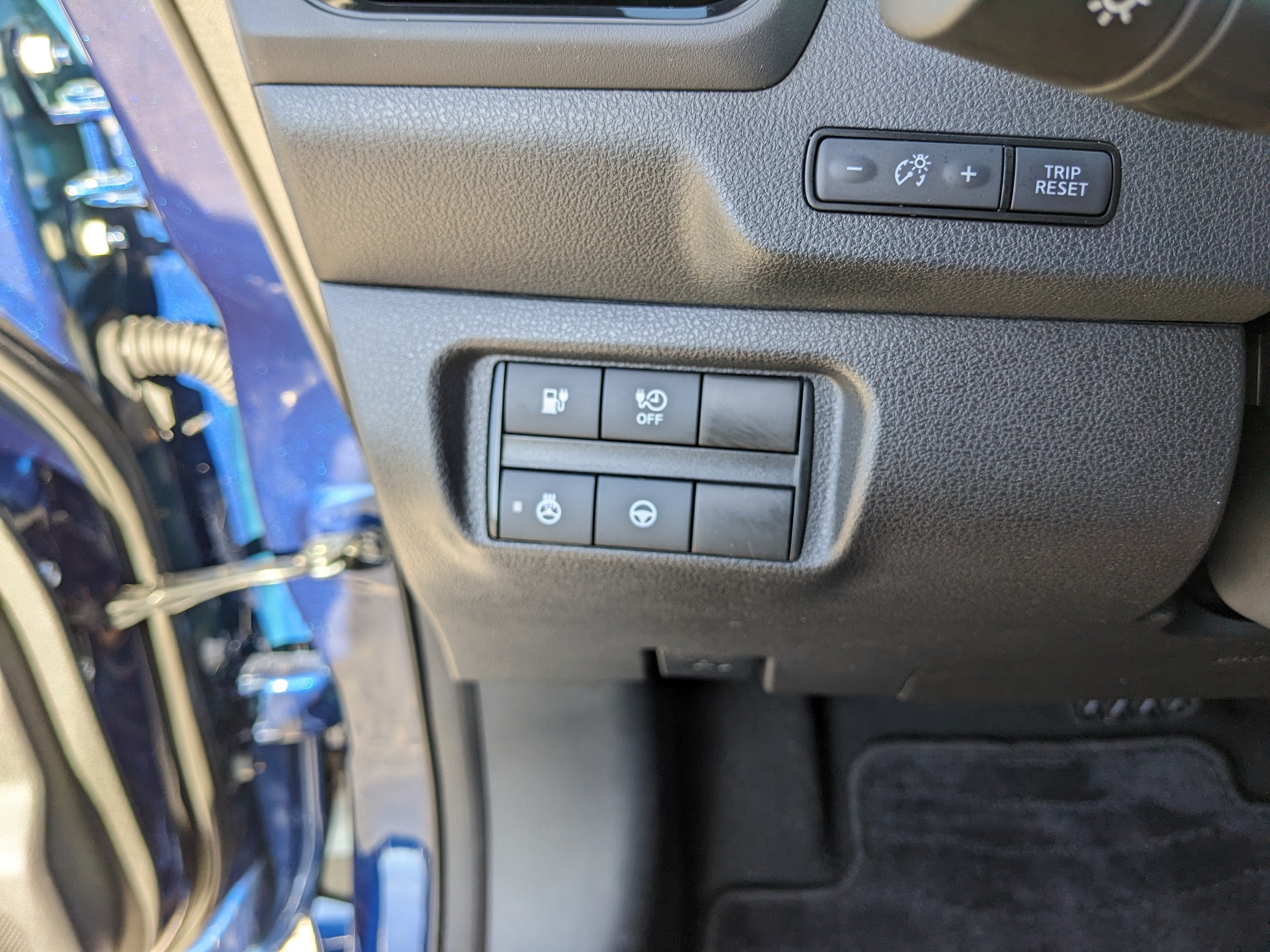 2024 Nissan LEAF SV PLUS