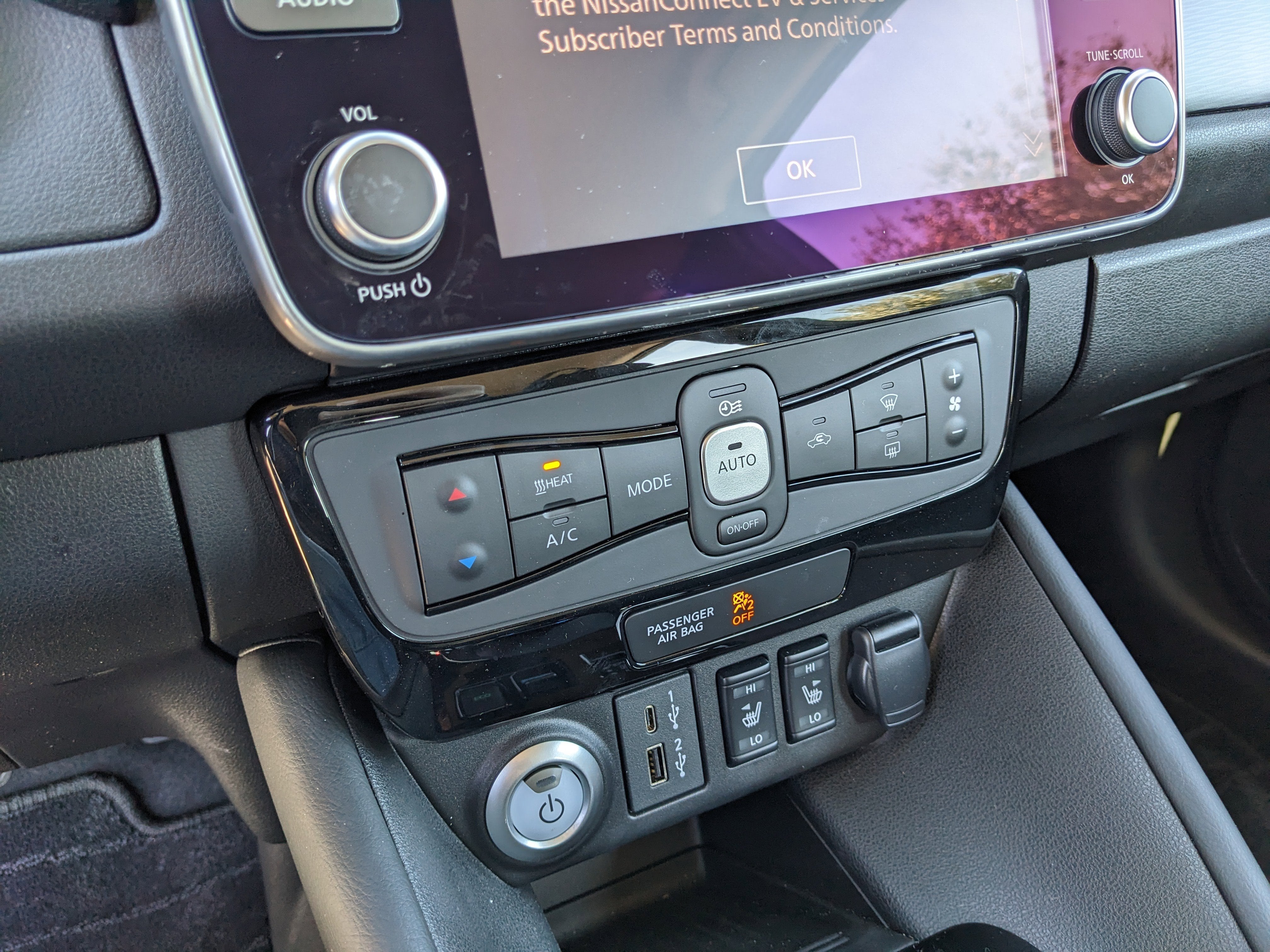 2024 Nissan LEAF SV PLUS