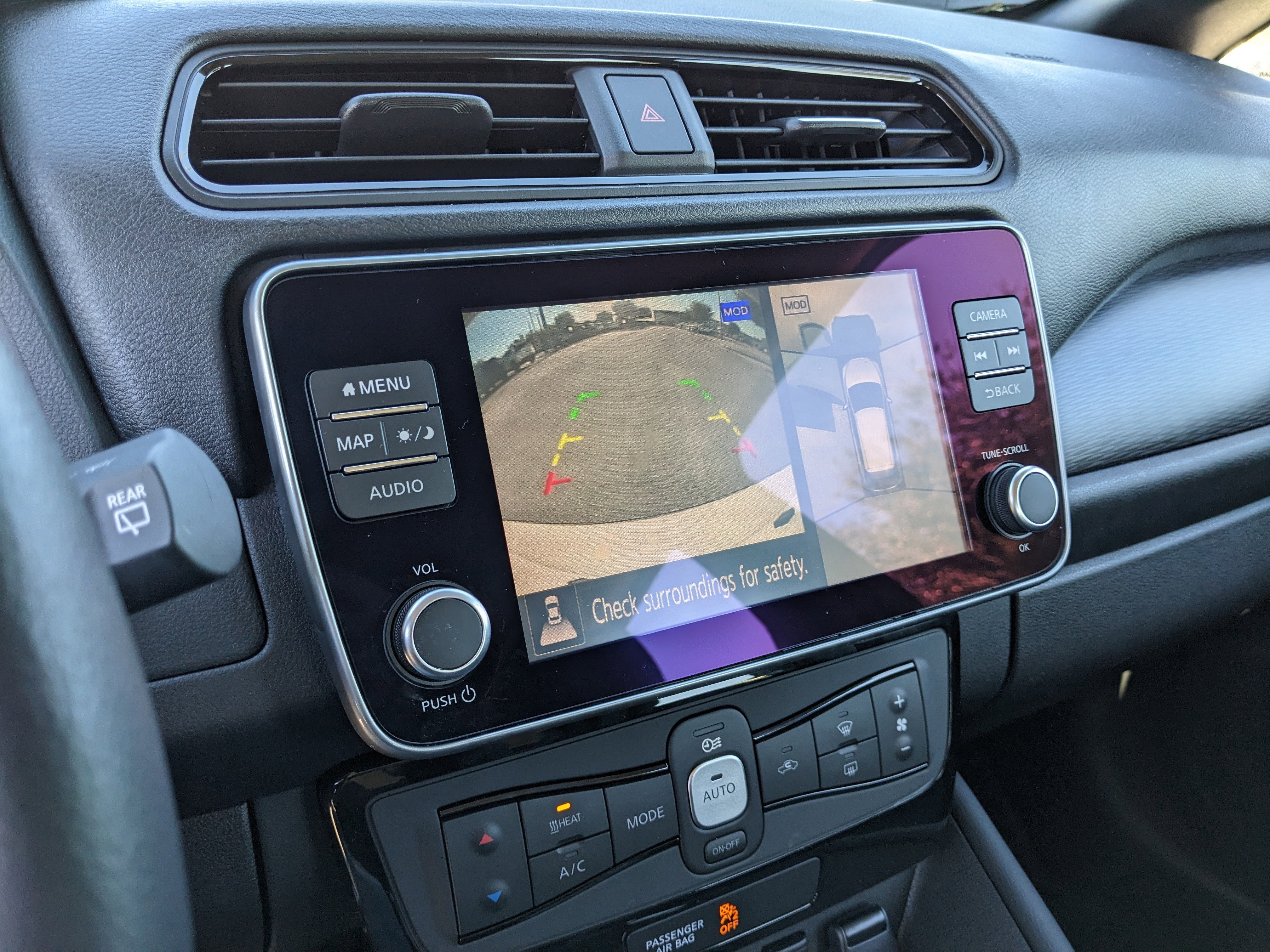 2024 Nissan LEAF SV PLUS