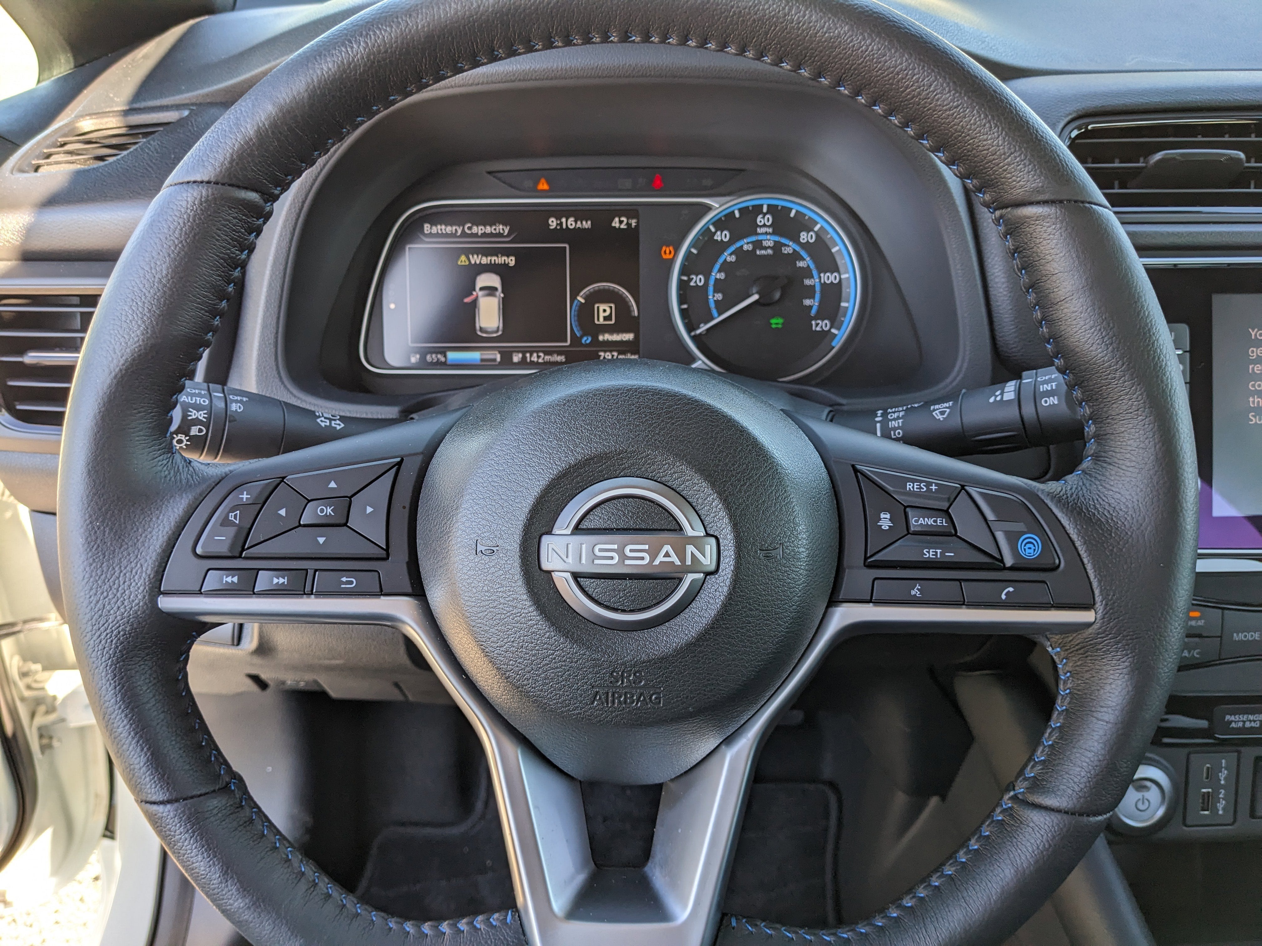 2024 Nissan LEAF SV PLUS