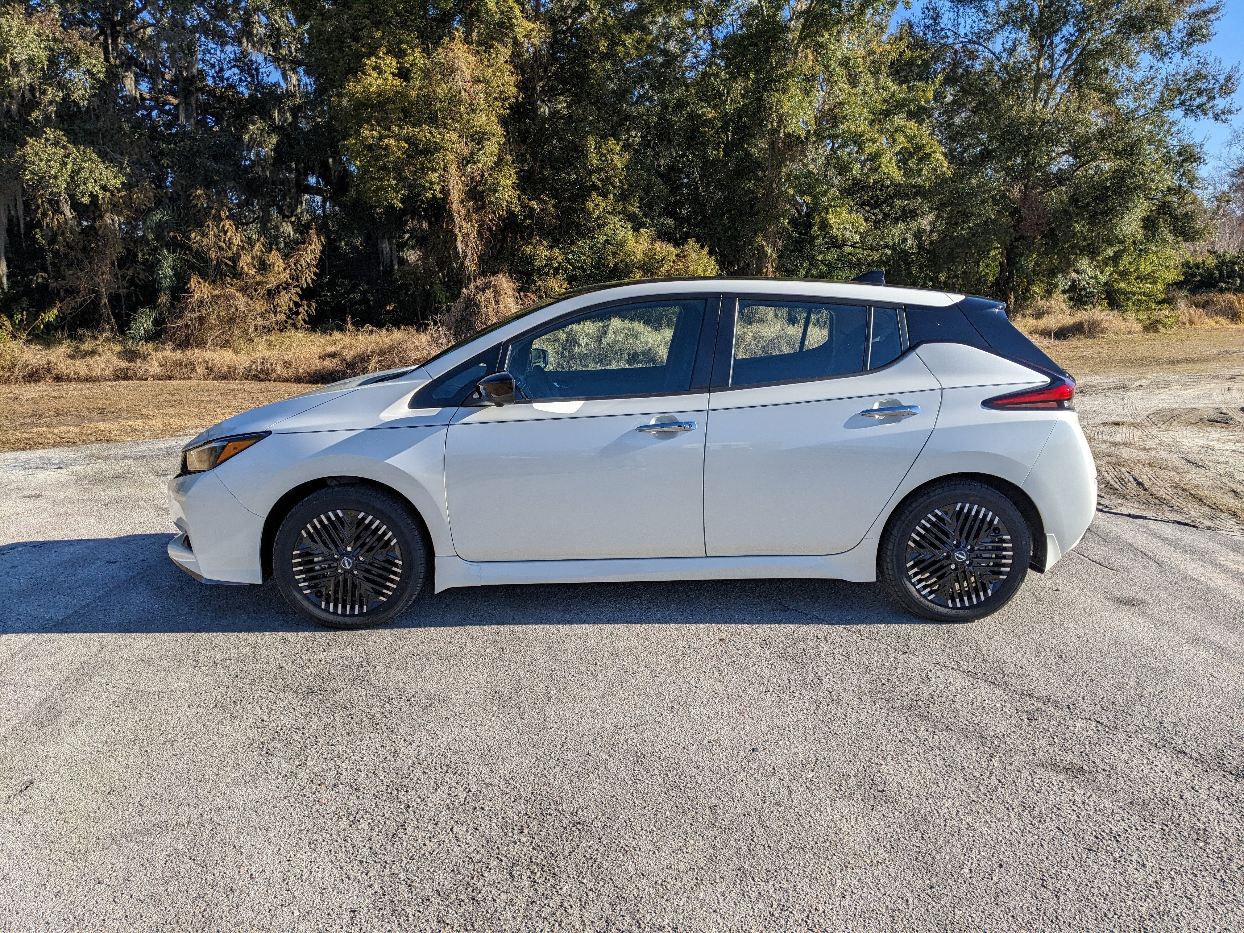 2024 Nissan LEAF SV PLUS