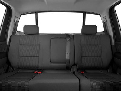 2014 Nissan Titan SV