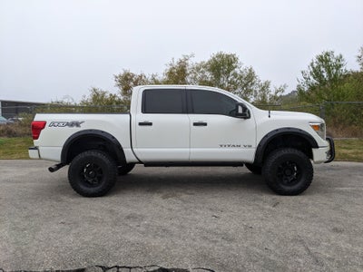 2018 Nissan Titan PRO-4X