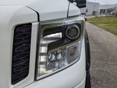 2018 Nissan Titan PRO-4X