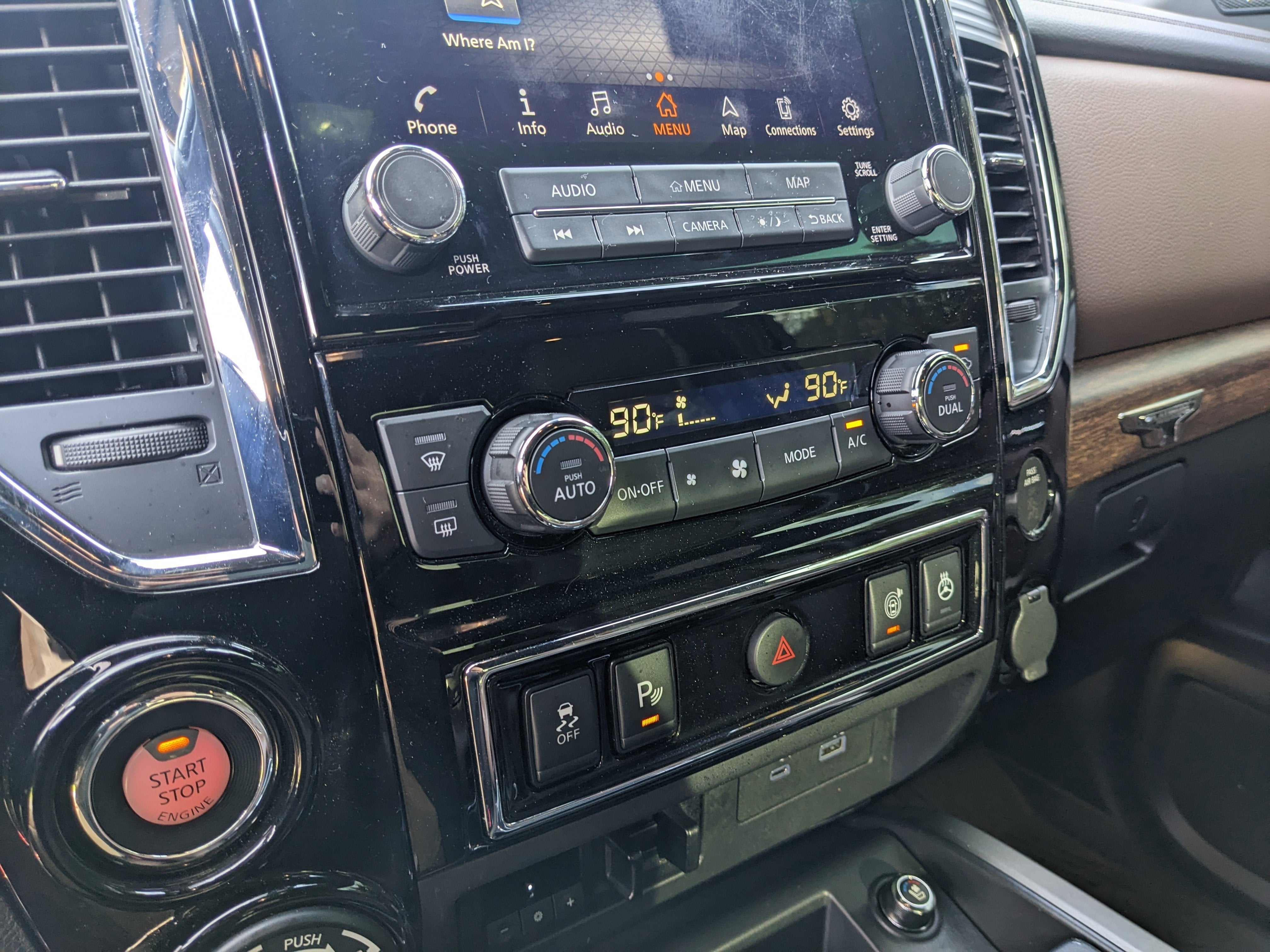 2023 Nissan Titan Platinum Reserve