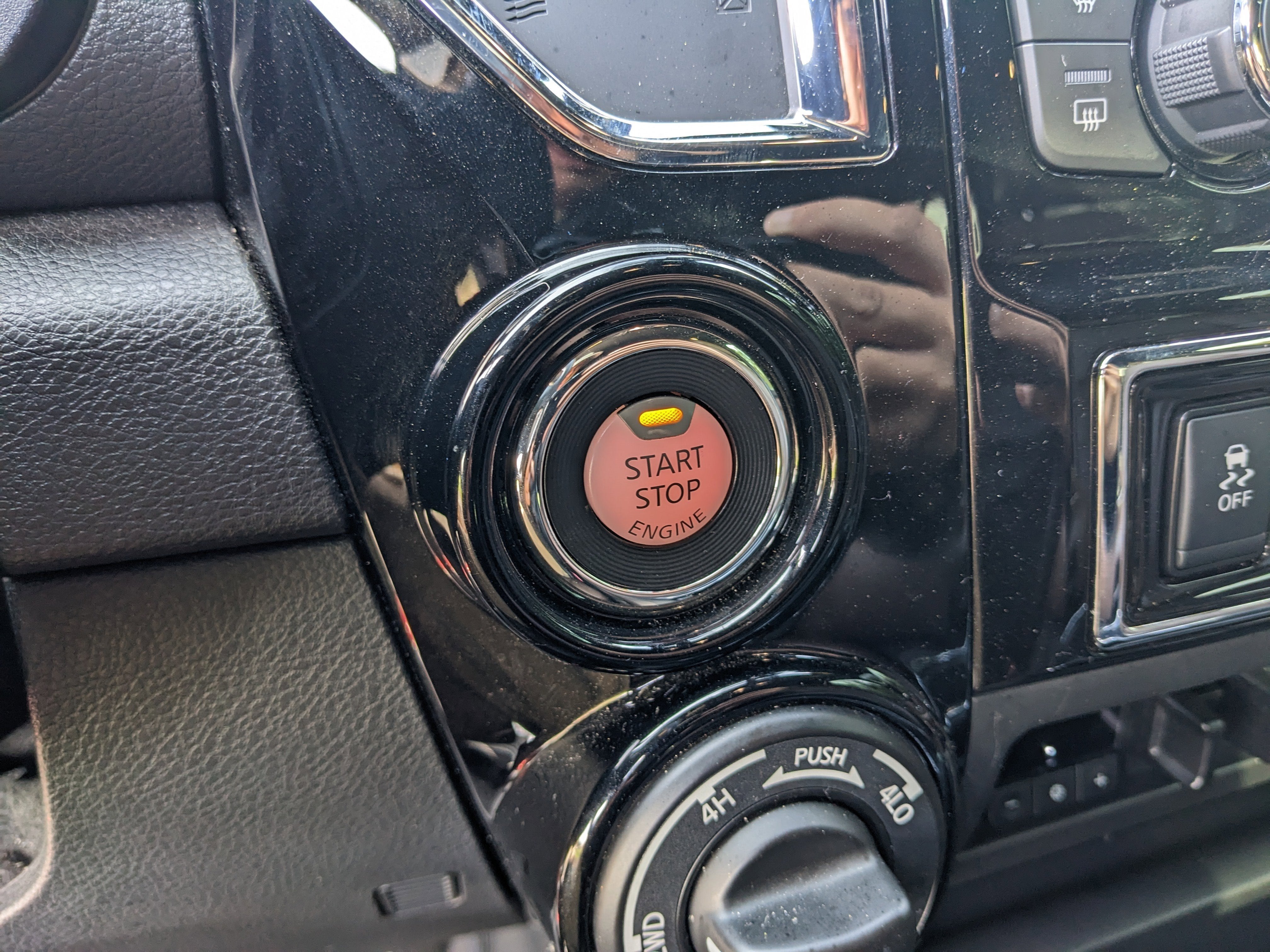 2023 Nissan Titan Platinum Reserve