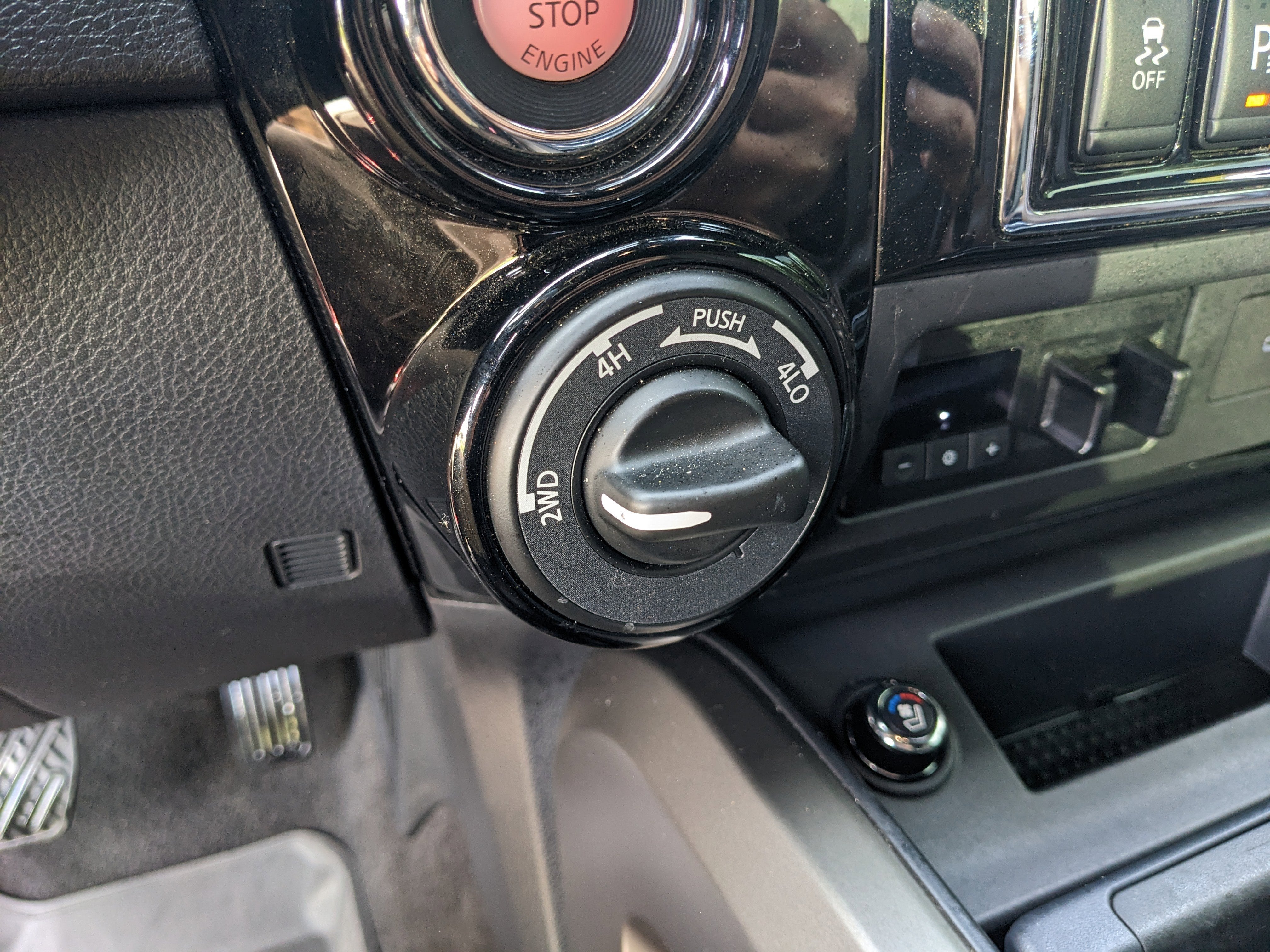 2023 Nissan Titan Platinum Reserve