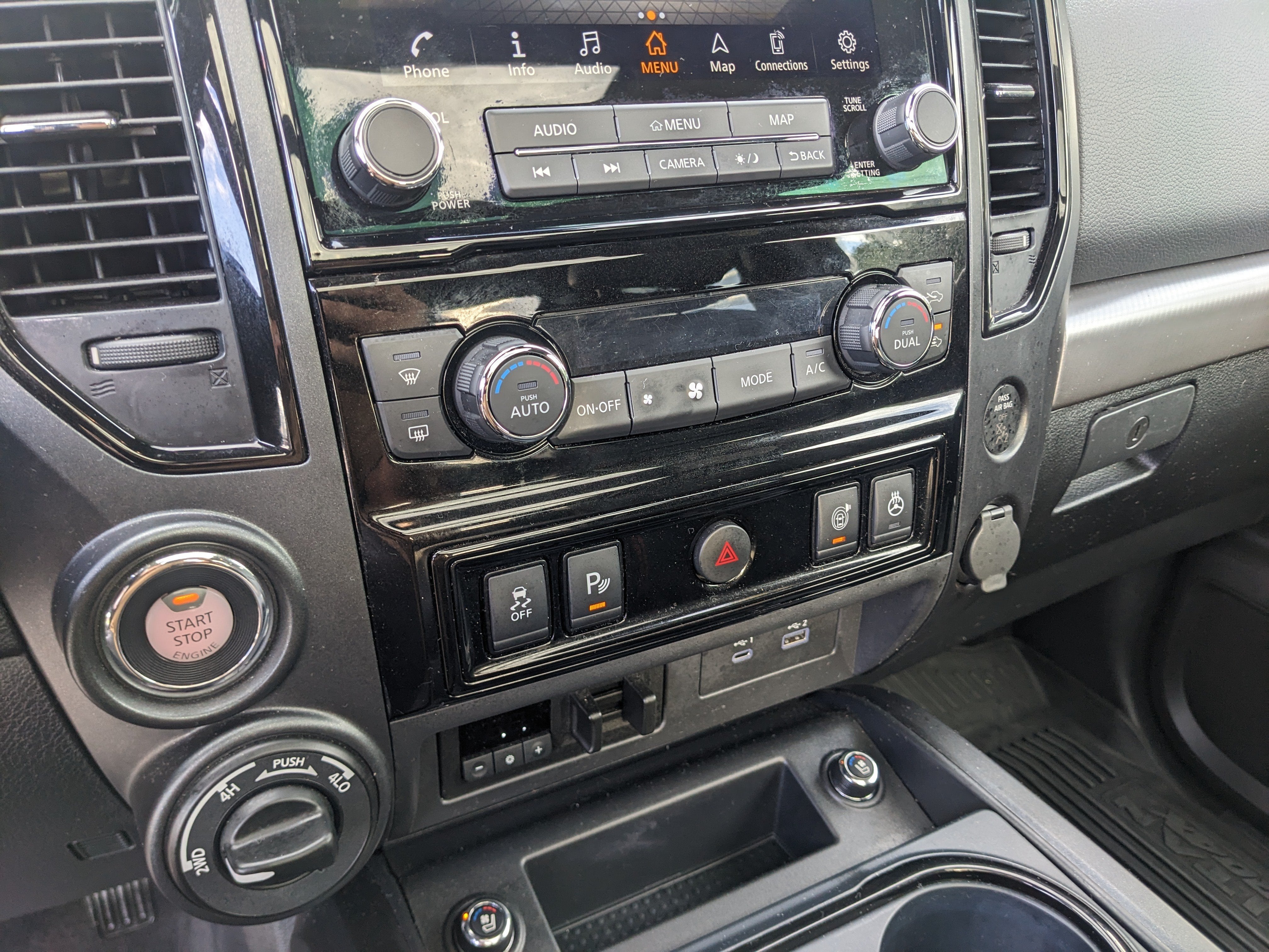 2024 Nissan Titan PRO-4X